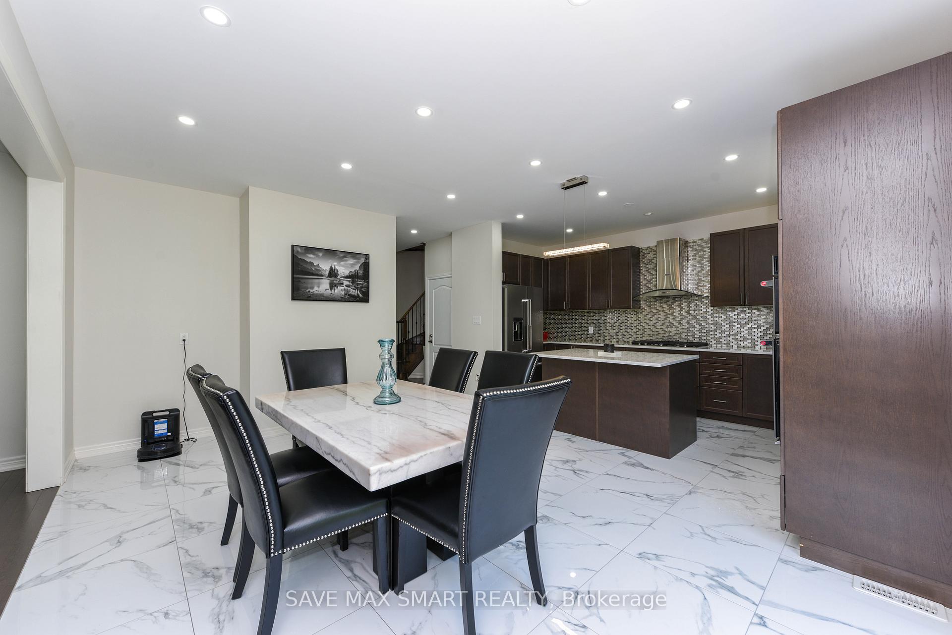 Photo 17 of 50 Unwind Crescent, Brampton, Credit Valley — HOMEH