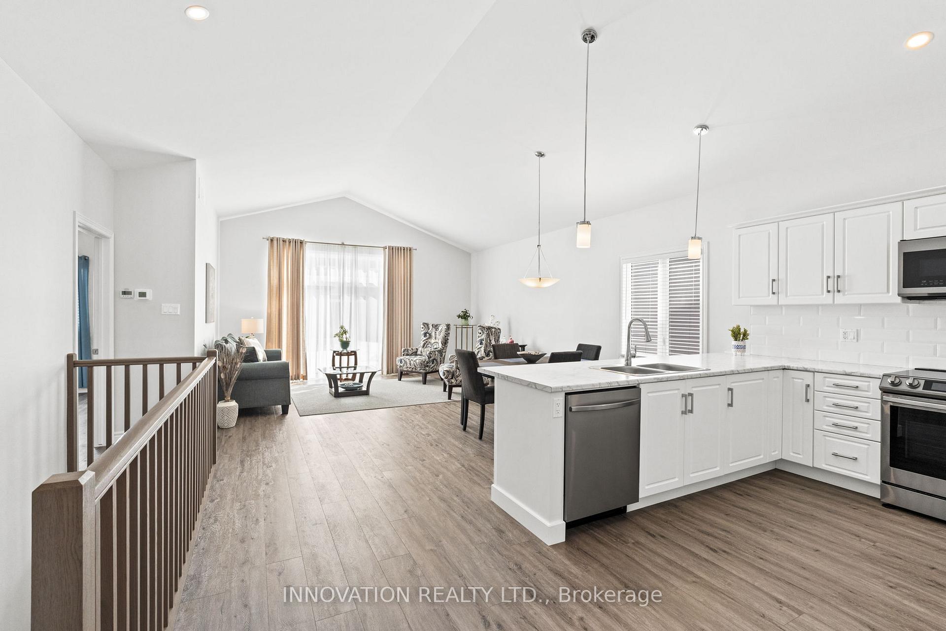 Photo 5 of 14 Dickie Pell Way, Arnprior — HOMEH