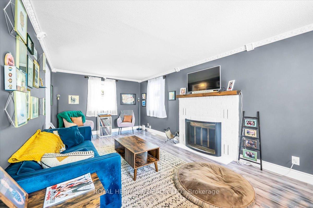 Photo 9 of 1726 Nash Road, Clarington, Courtice — HOMEH