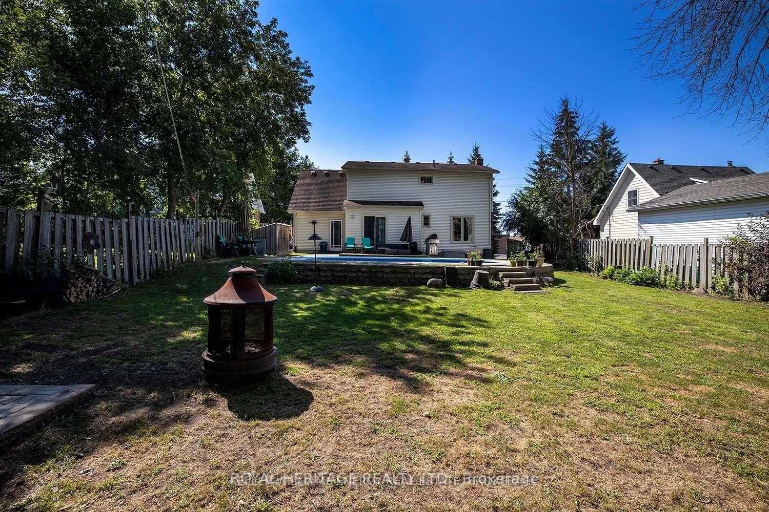 Photo 31 of 1726 Nash Road, Clarington, Courtice — HOMEH