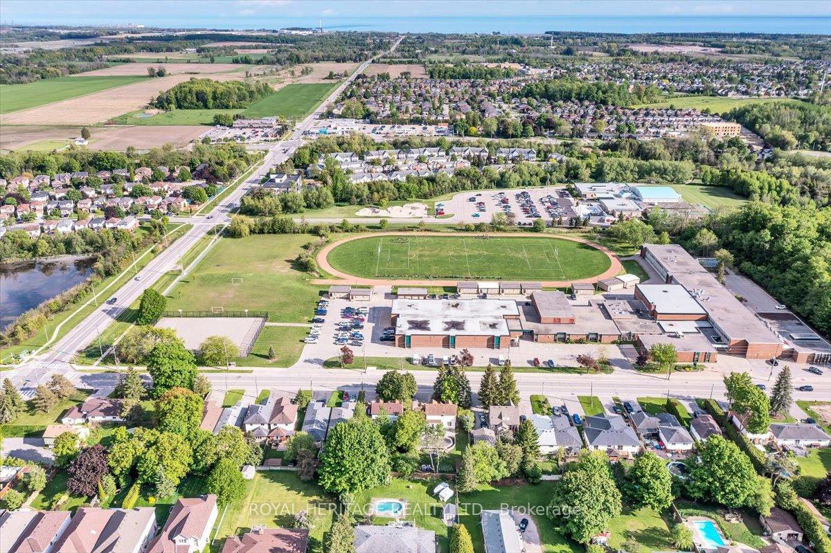 Photo 39 of 1726 Nash Road, Clarington, Courtice — HOMEH