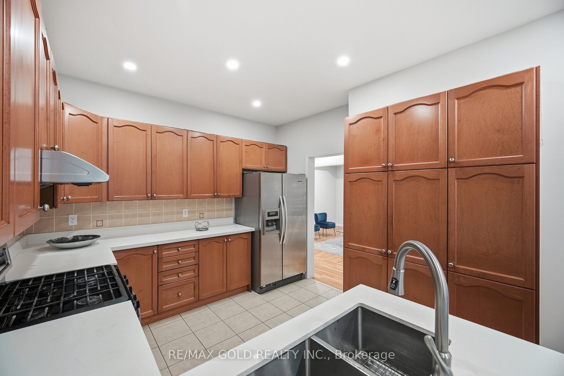 Photo 31 of 14 Ledgerock Road, Brampton, Bram East — HOMEH