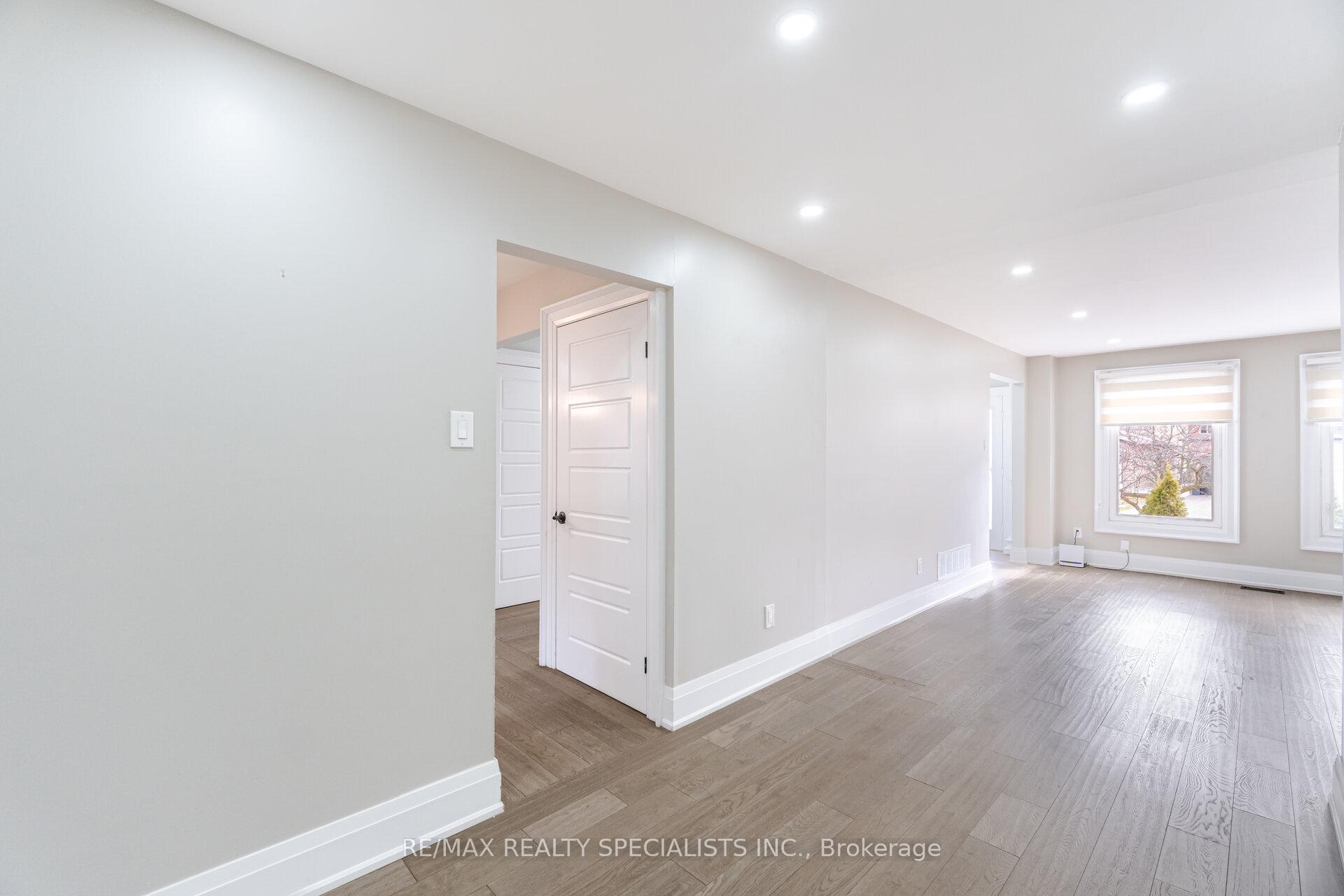 Photo 7 of 40 Fountainbridge Drive, Caledon, Bolton East — HOMEH