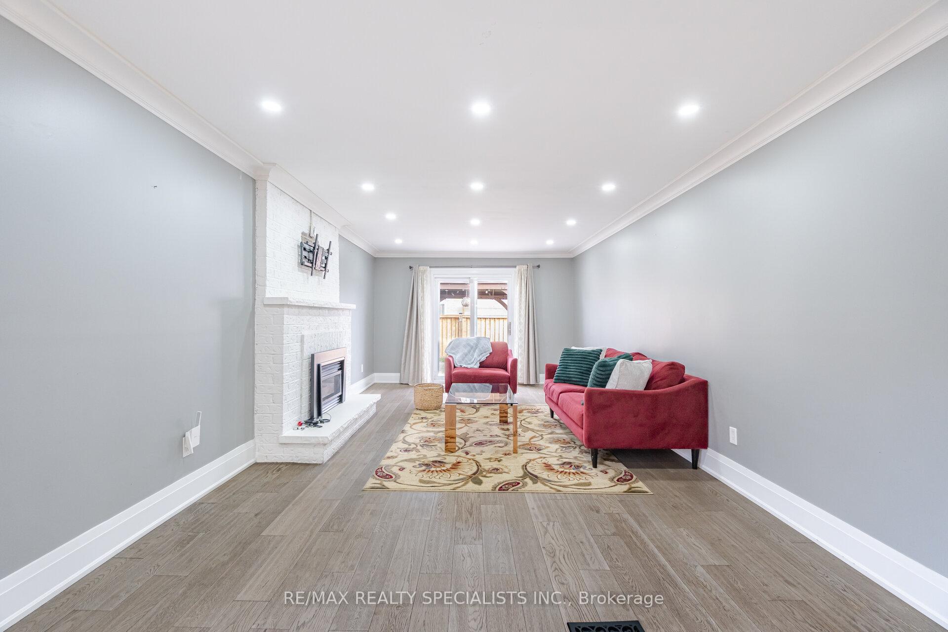 Photo 13 of 40 Fountainbridge Drive, Caledon, Bolton East — HOMEH