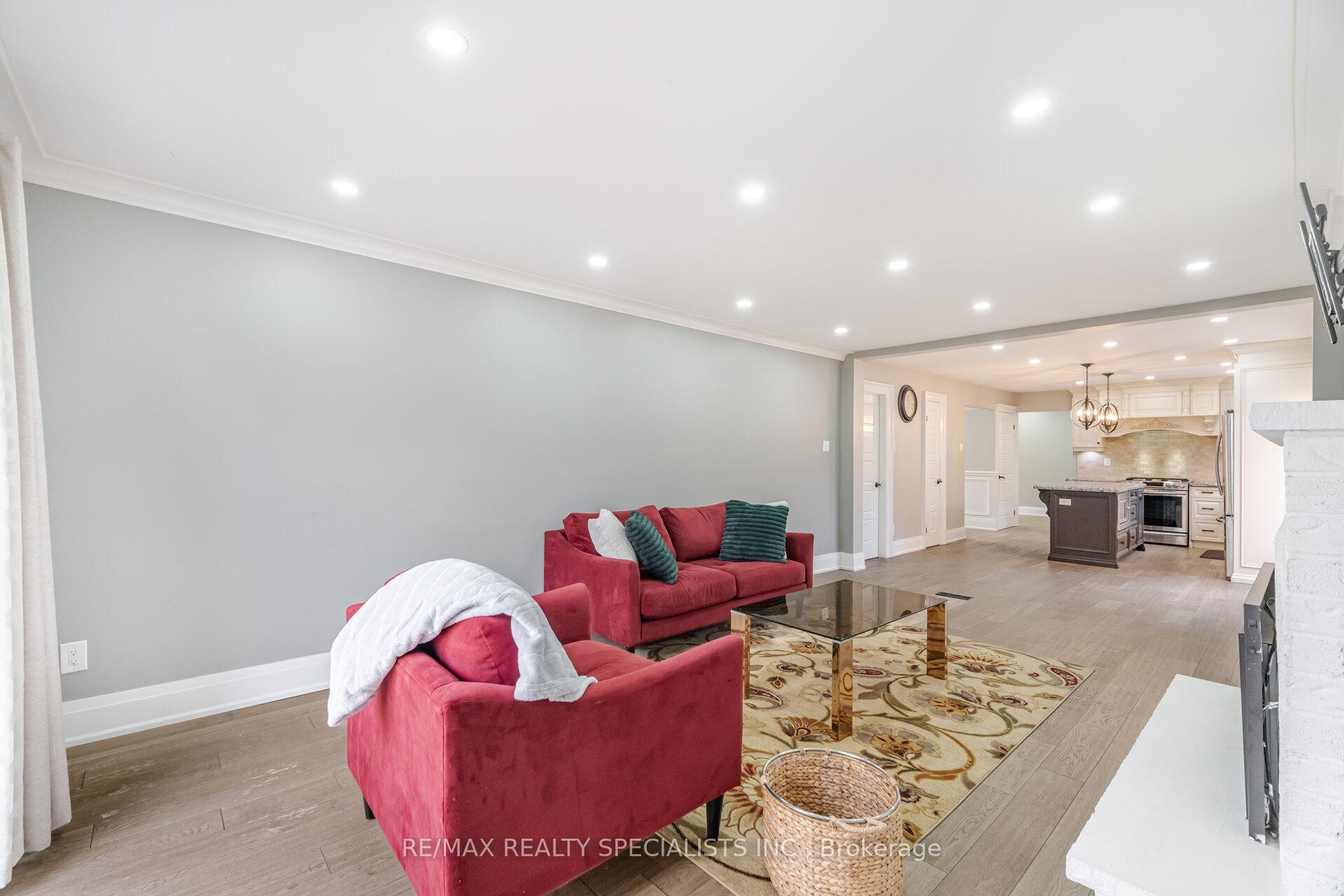 Photo 14 of 40 Fountainbridge Drive, Caledon, Bolton East — HOMEH