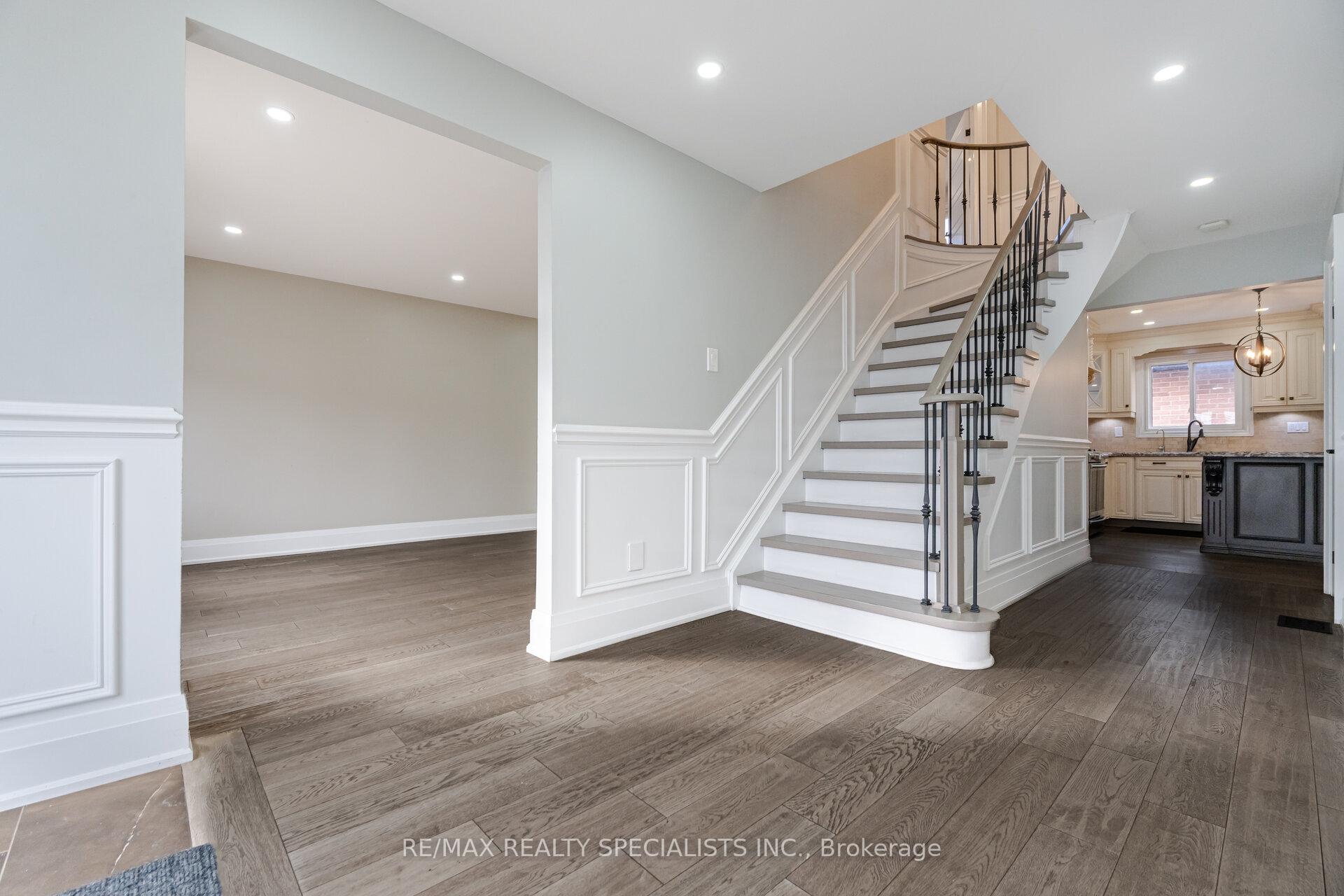 Photo 17 of 40 Fountainbridge Drive, Caledon, Bolton East — HOMEH