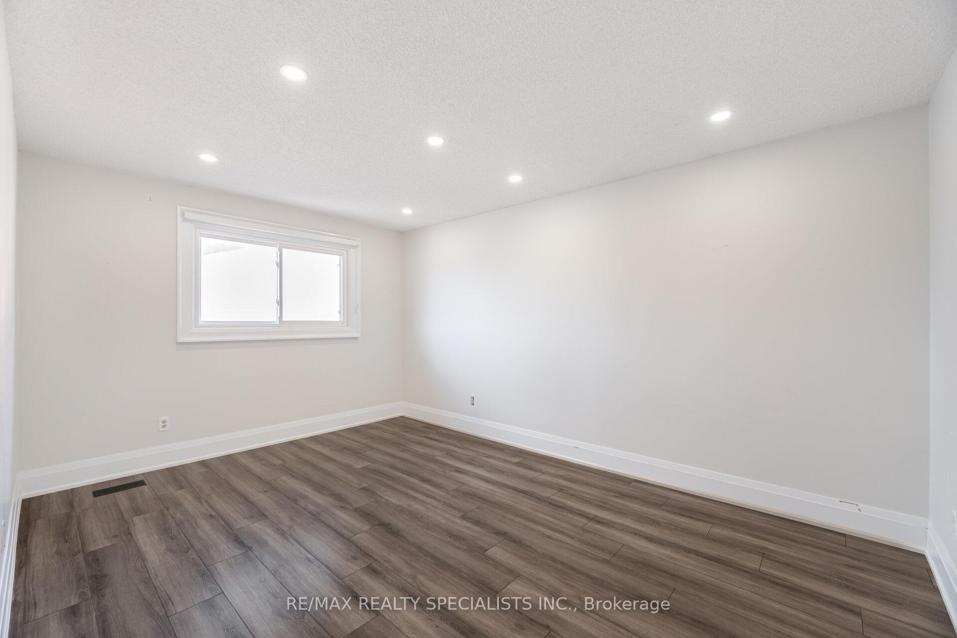 Photo 28 of 40 Fountainbridge Drive, Caledon, Bolton East — HOMEH