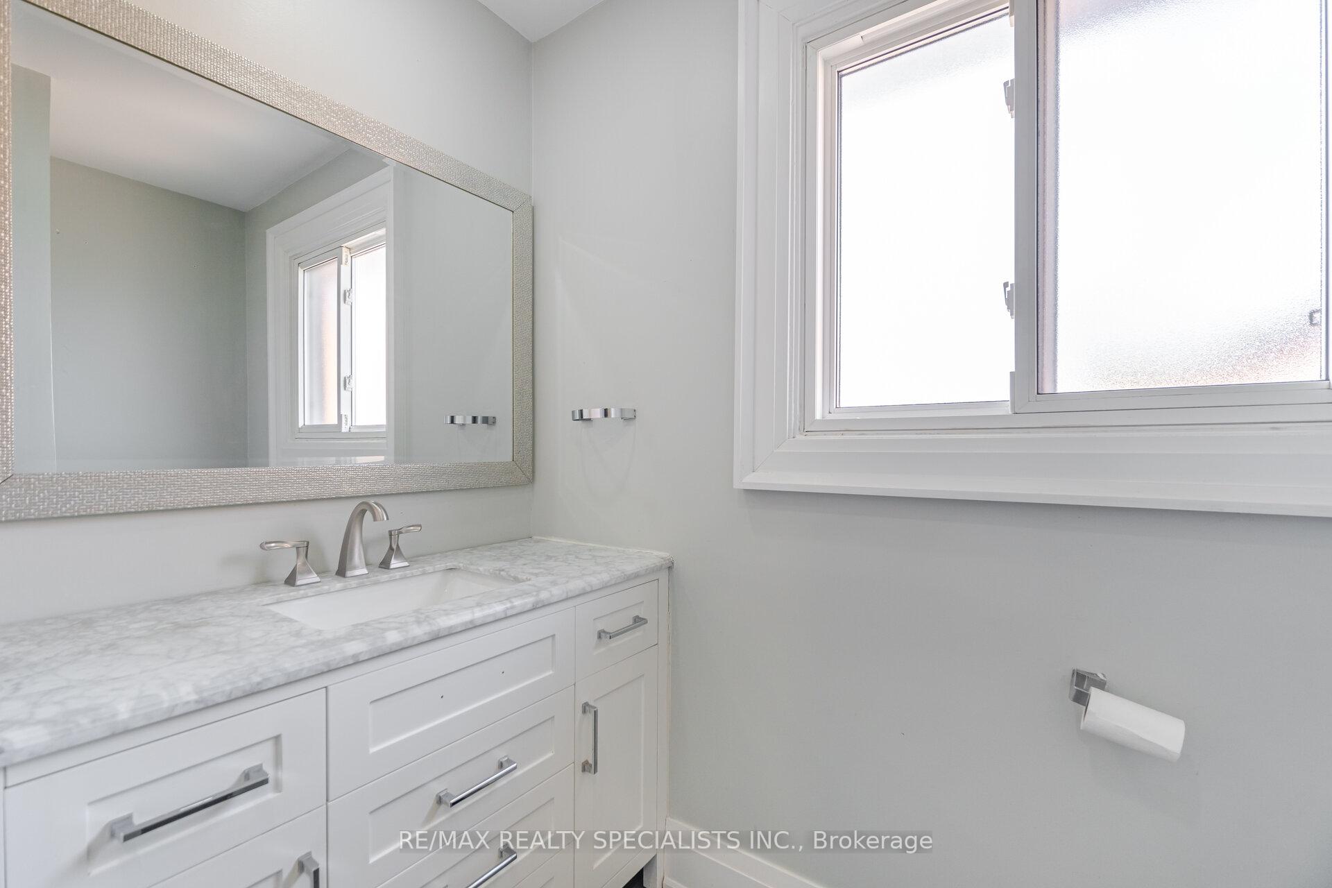 Photo 31 of 40 Fountainbridge Drive, Caledon, Bolton East — HOMEH