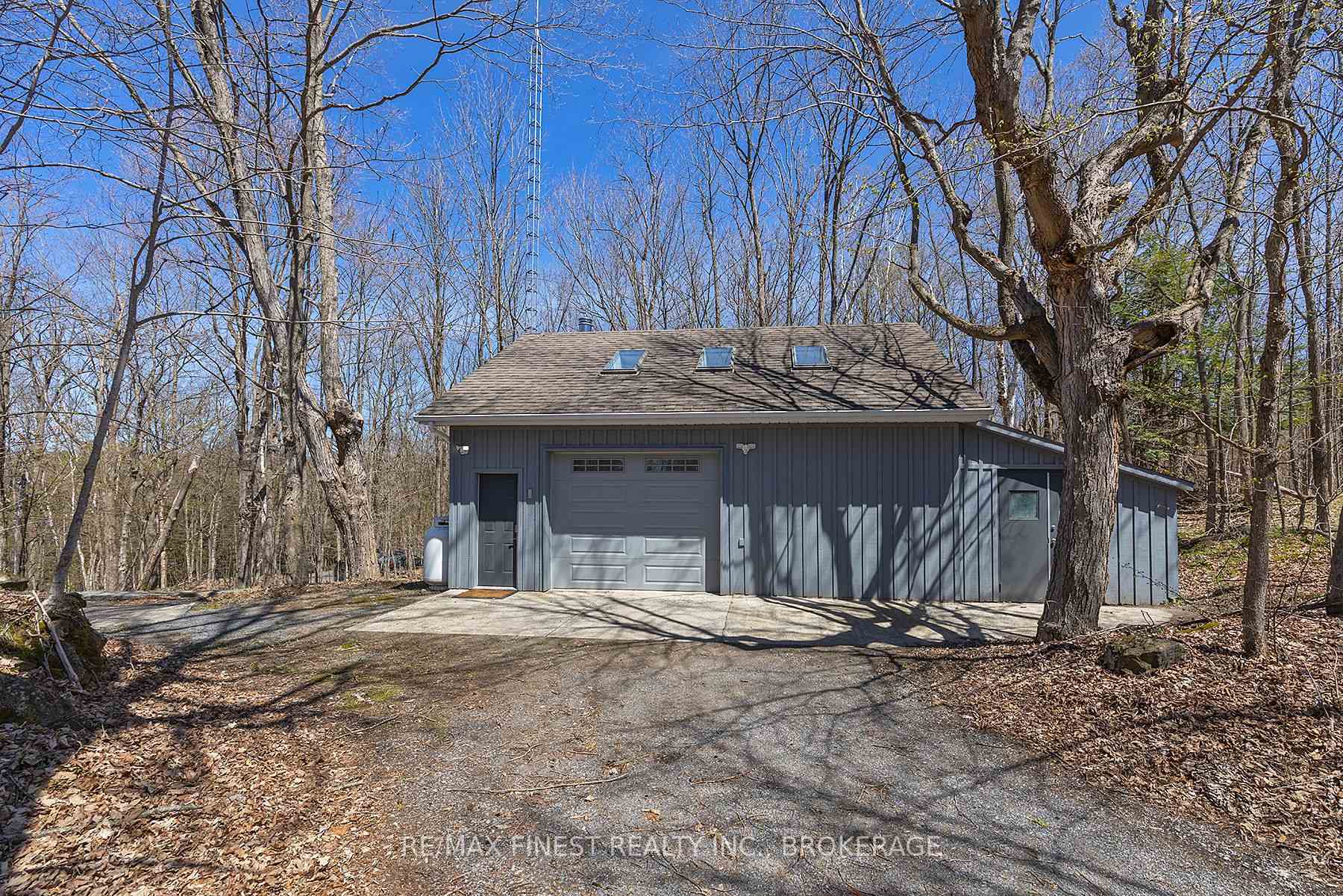 Photo 32 of 1150 Deer Park Lane, Frontenac, Frontenac South — HOMEH
