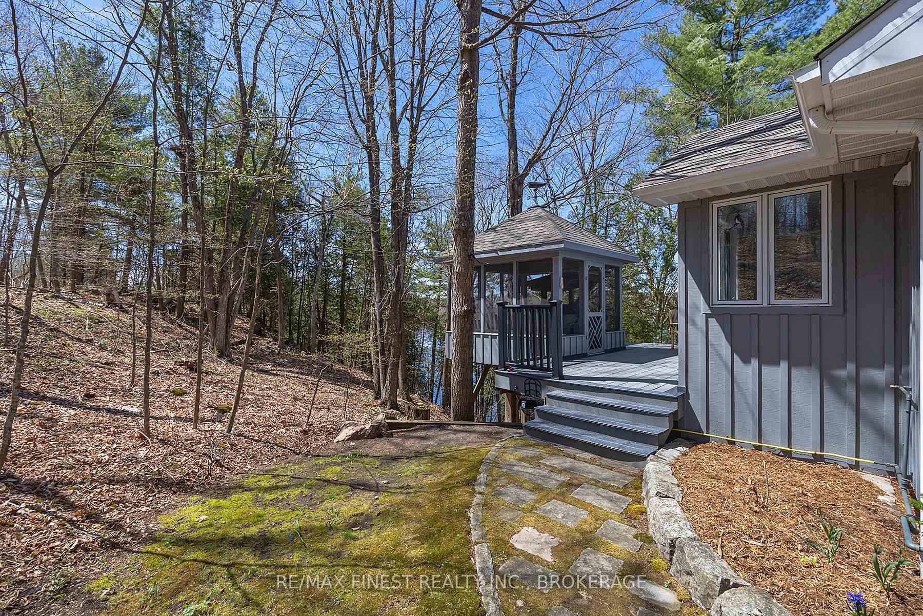 Photo 34 of 1150 Deer Park Lane, Frontenac, Frontenac South — HOMEH