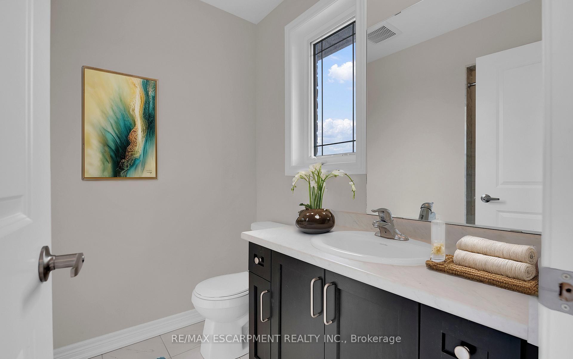 Photo 21 of Unit 6, 19 Picardy Drive, Hamilton, Stoney Creek Mountain — HOMEH