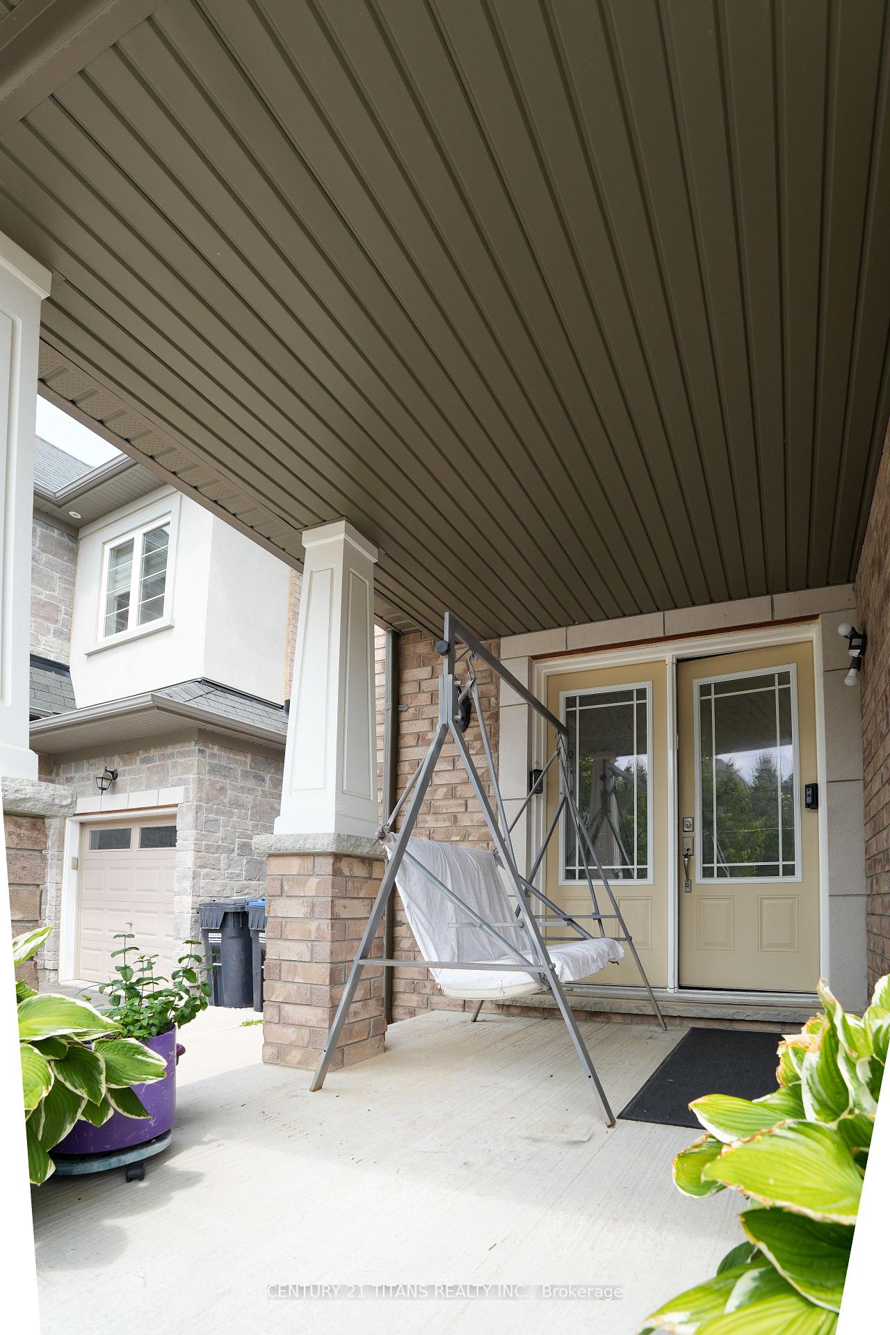 Photo 22 of 42 Lola Crescent, Brampton, Northwest Brampton — HOMEH
