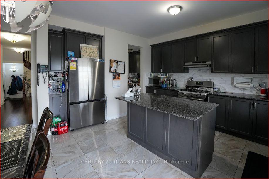 Photo 4 of 42 Lola Crescent, Brampton, Northwest Brampton — HOMEH