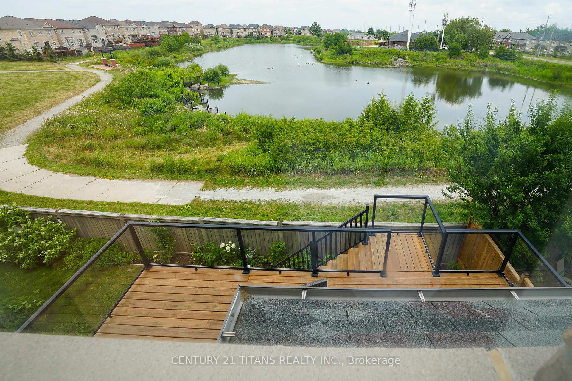 Photo 21 of 42 Lola Crescent, Brampton, Northwest Brampton — HOMEH