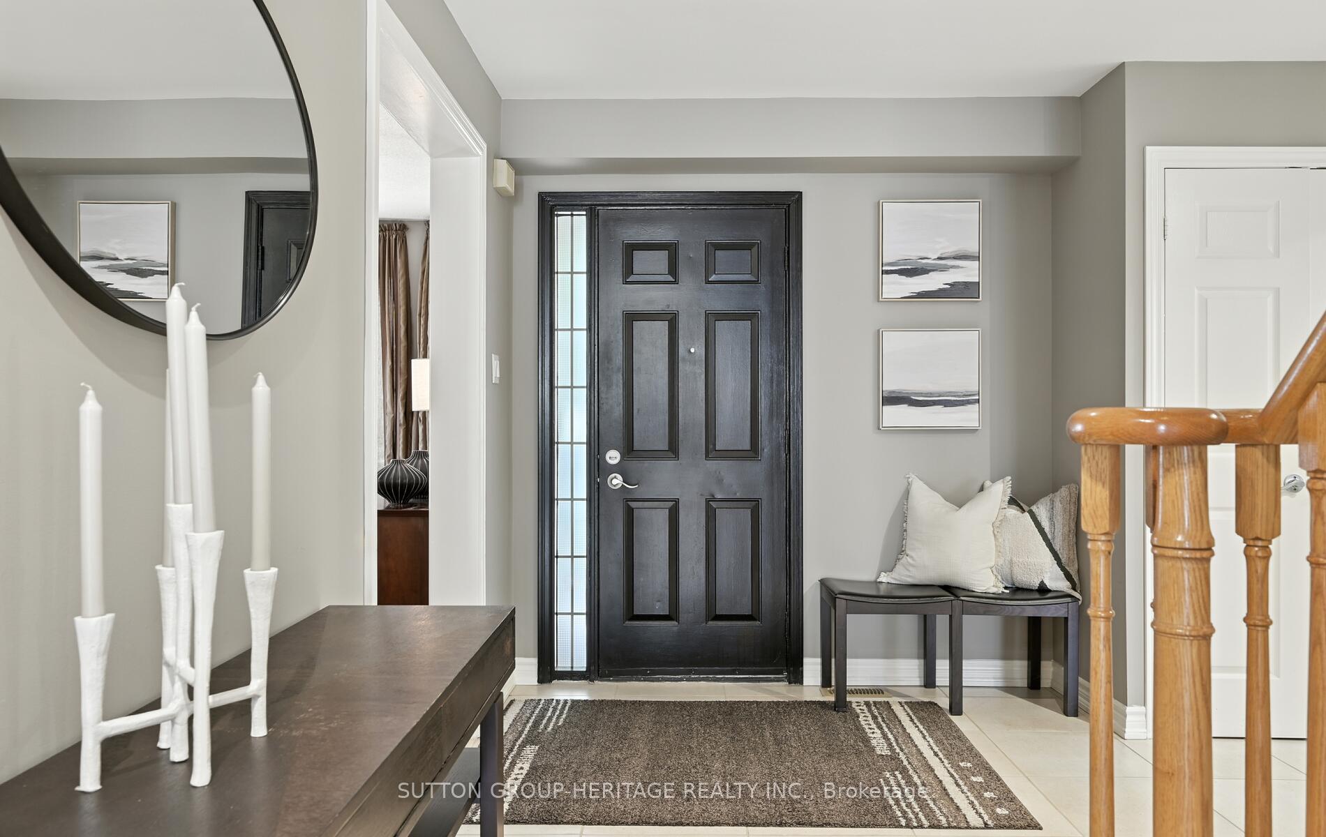 Photo 4 of 40 Redmond Drive, Ajax, Central — HOMEH