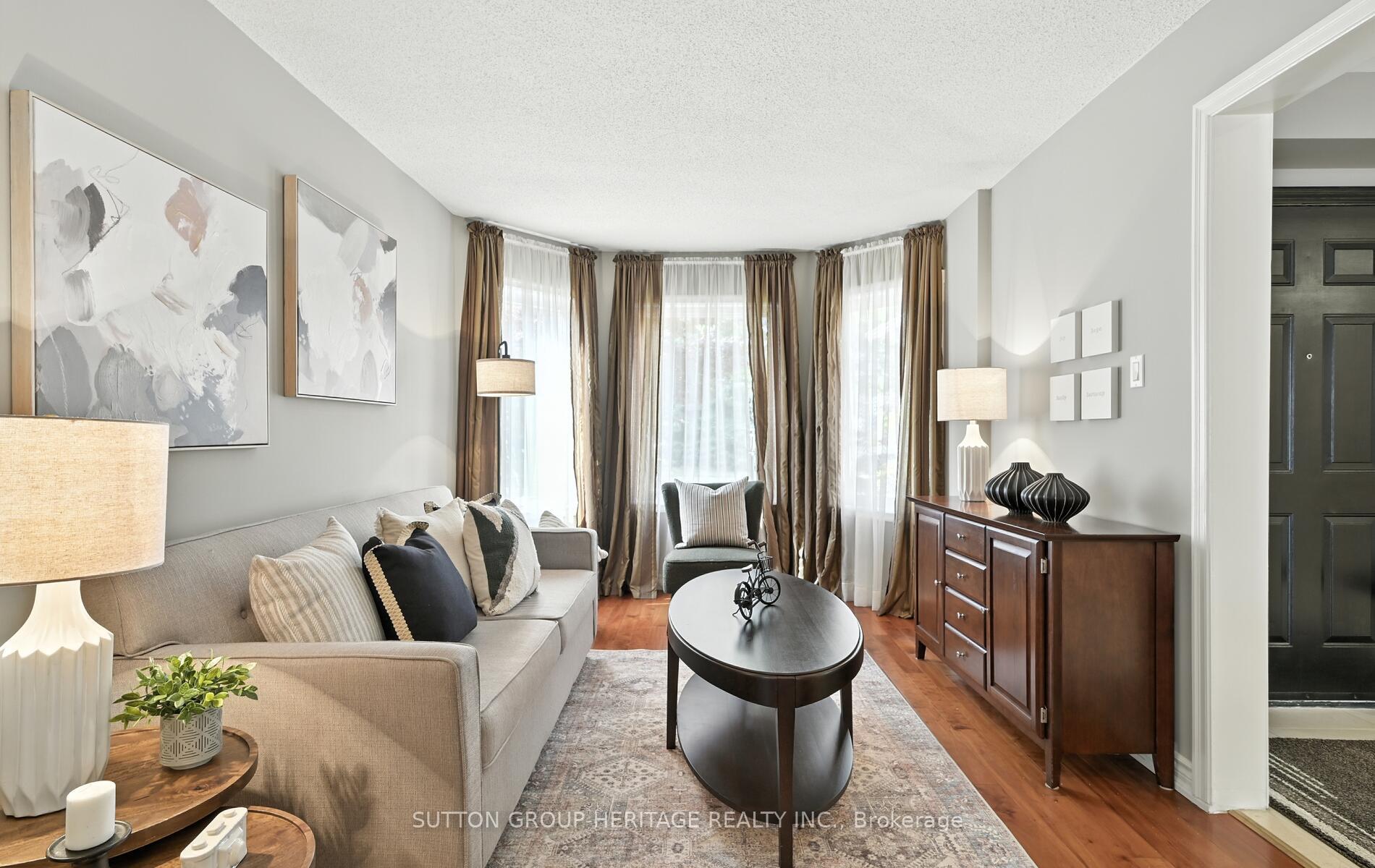 Photo 7 of 40 Redmond Drive, Ajax, Central — HOMEH
