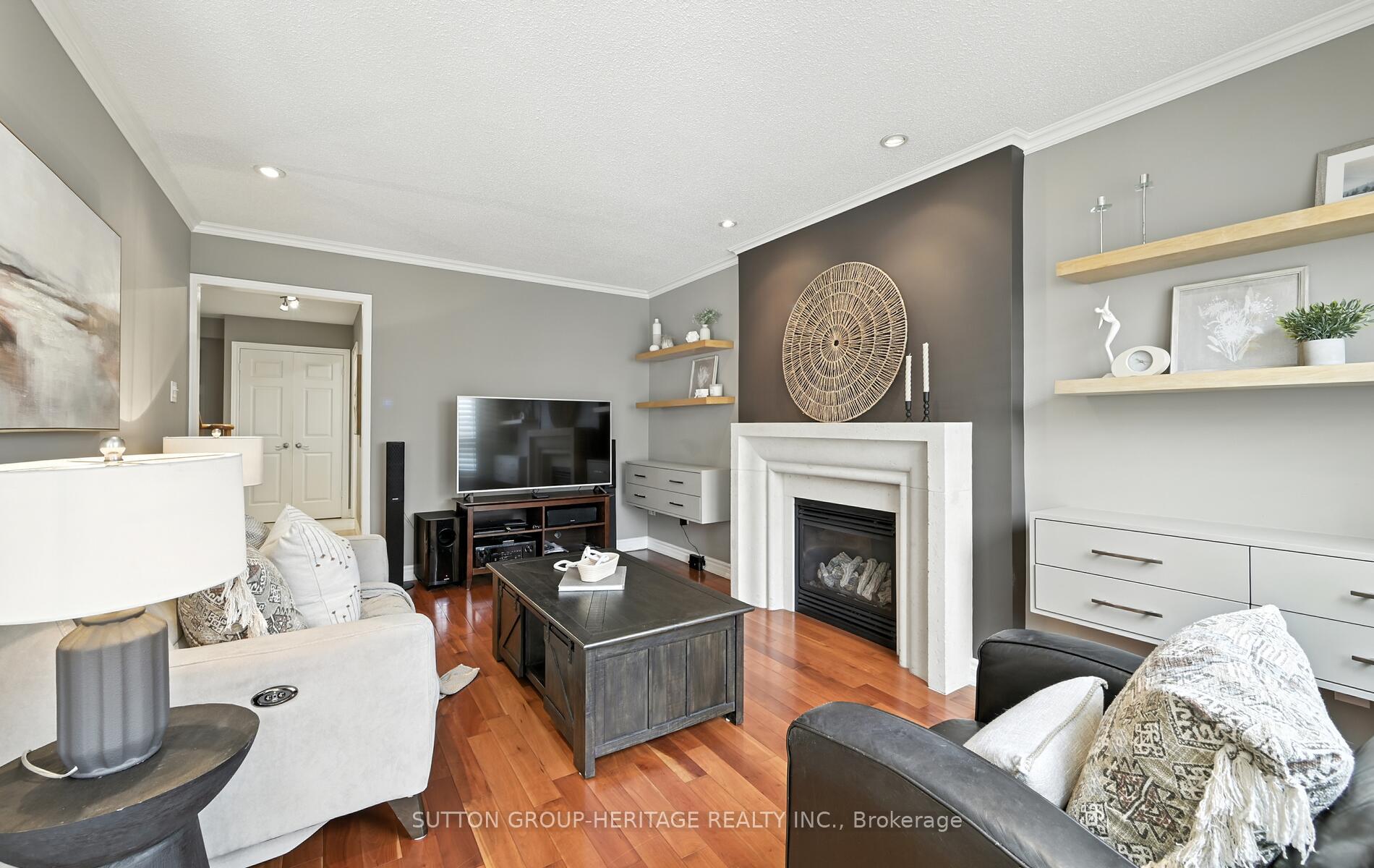 Photo 30 of 40 Redmond Drive, Ajax, Central — HOMEH