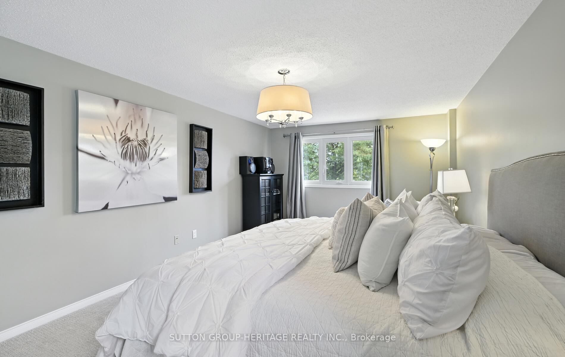 Photo 19 of 40 Redmond Drive, Ajax, Central — HOMEH