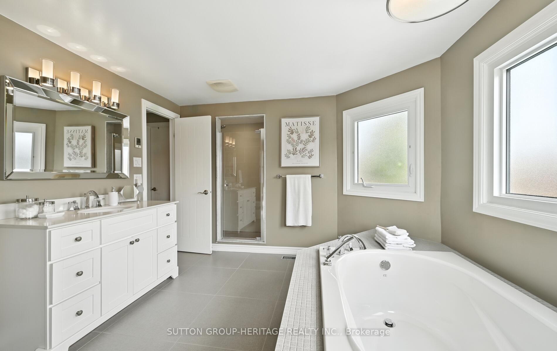 Photo 26 of 40 Redmond Drive, Ajax, Central — HOMEH