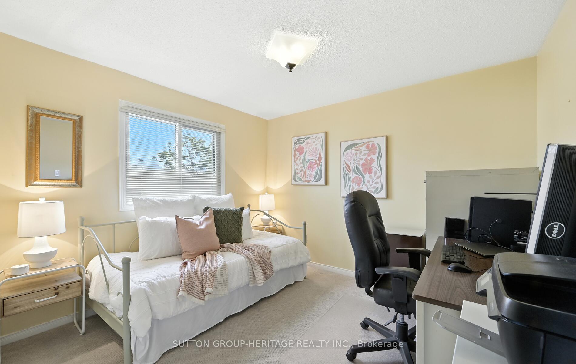 Photo 21 of 40 Redmond Drive, Ajax, Central — HOMEH