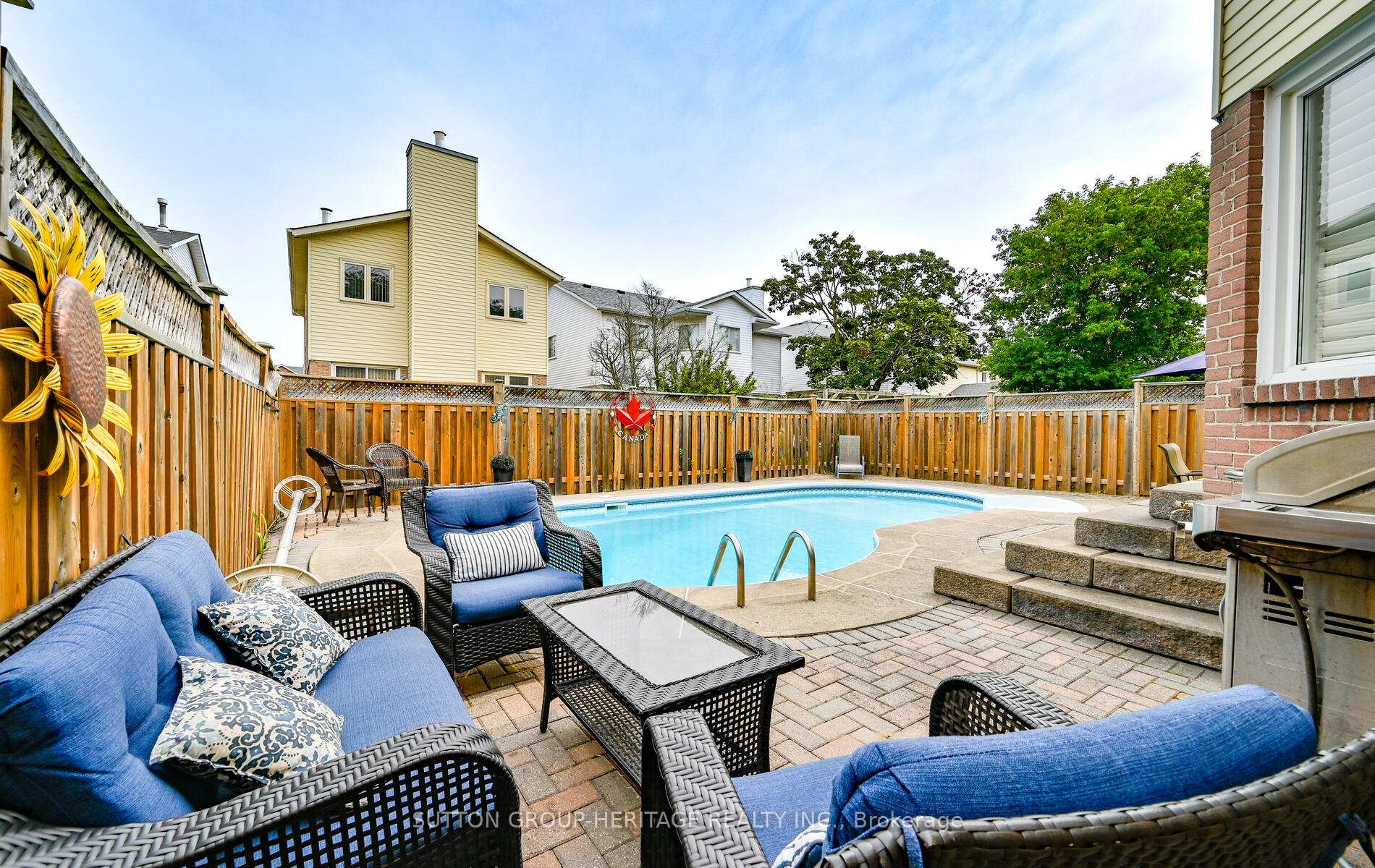 Photo 32 of 40 Redmond Drive, Ajax, Central — HOMEH