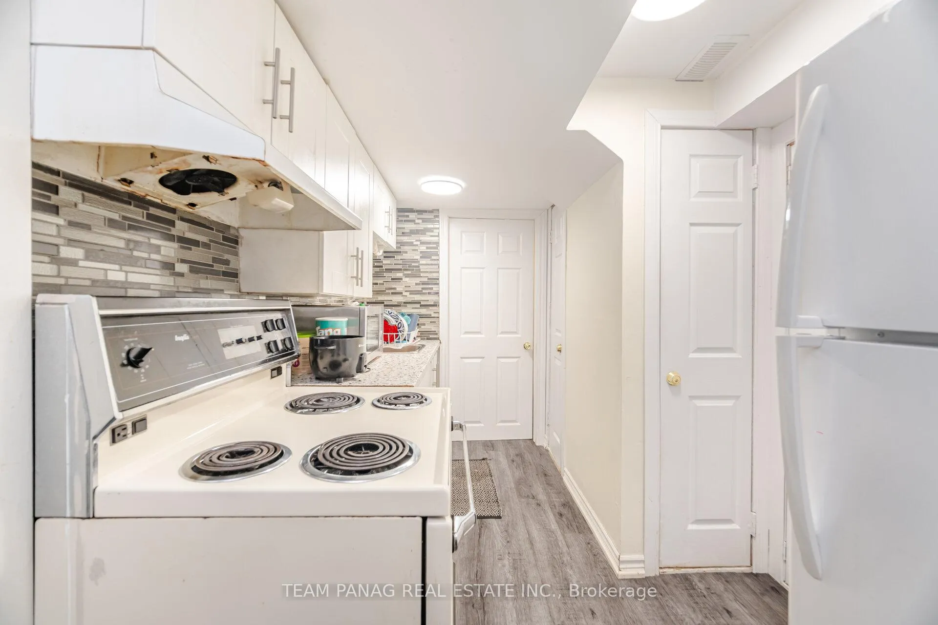 Photo 35 of 44 Deforest Drive, Brampton, Fletcher's Meadow — HOMEH