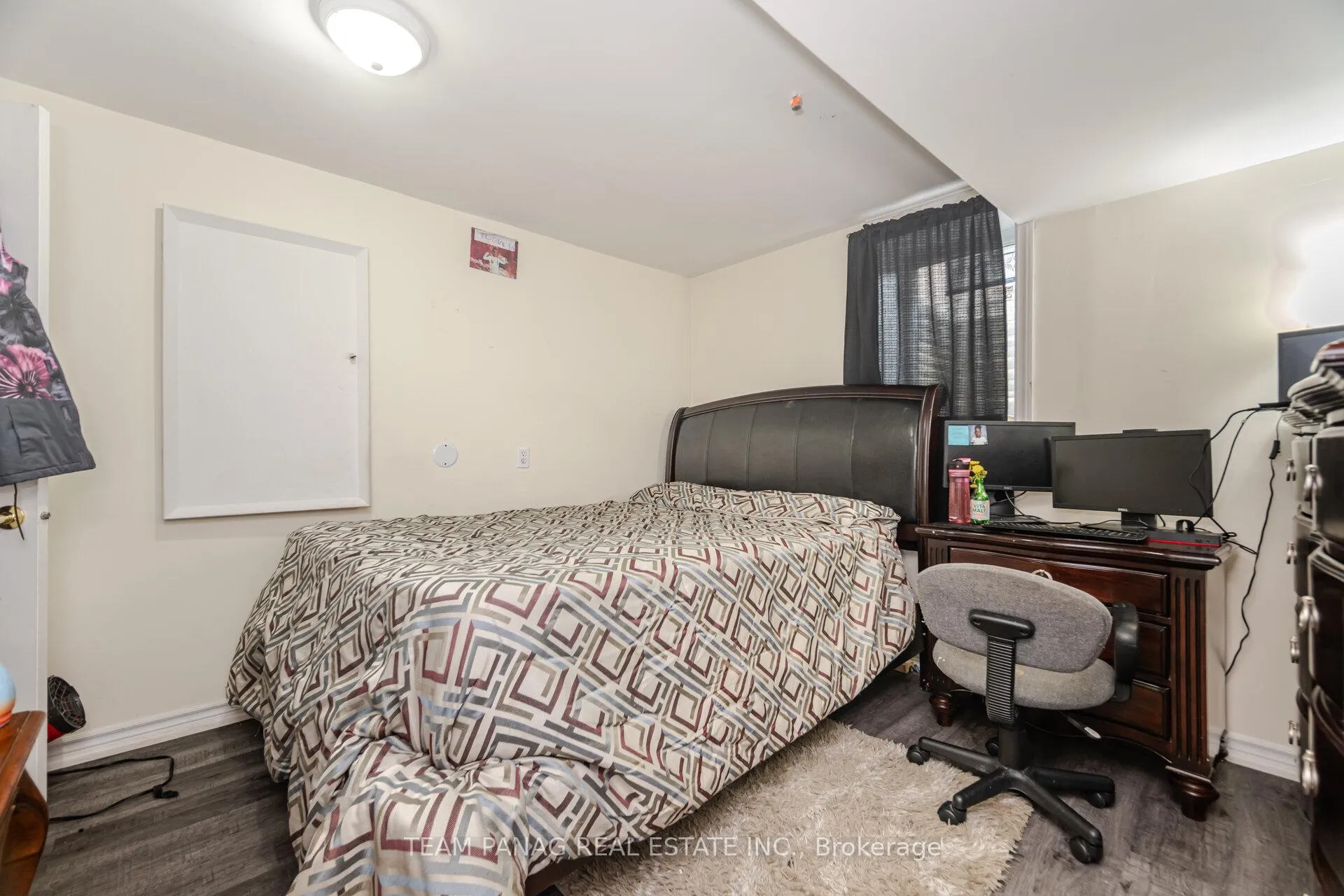 Photo 37 of 44 Deforest Drive, Brampton, Fletcher's Meadow — HOMEH