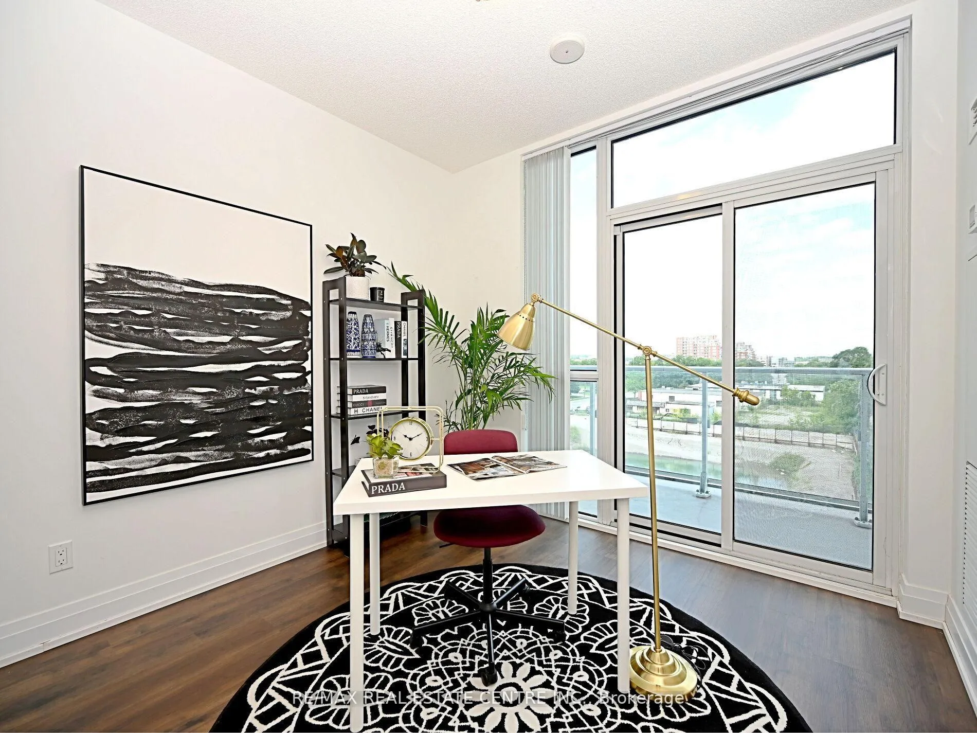 Photo 25 of Unit 505, 65 Speers Rd, Oakville, Central — HOMEH