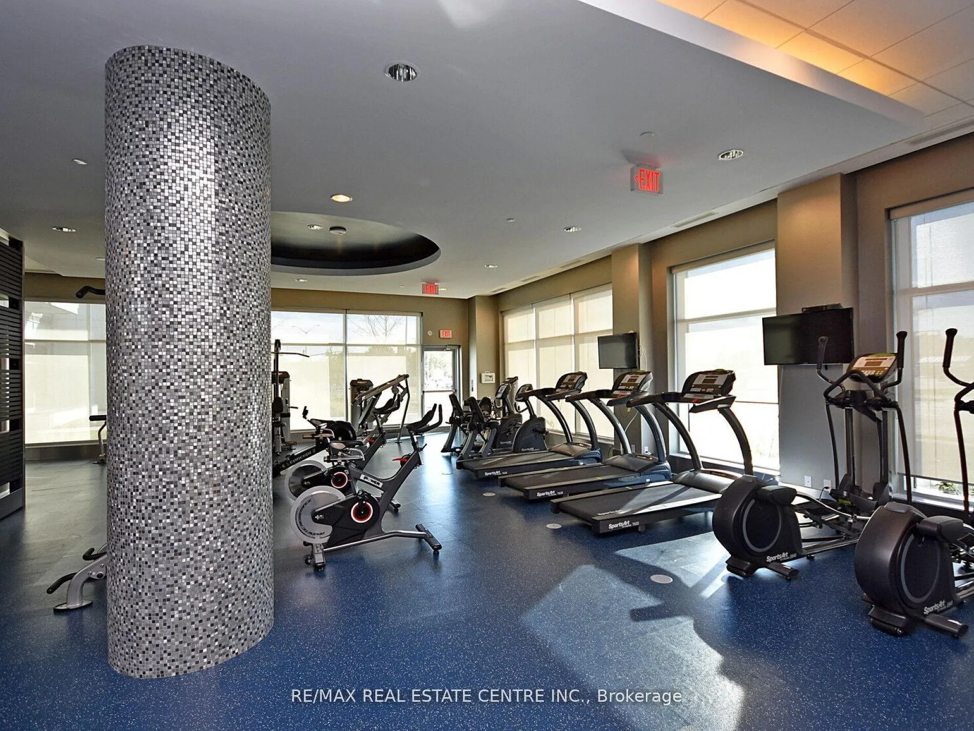 Photo 37 of Unit 505, 65 Speers Rd, Oakville, Central — HOMEH