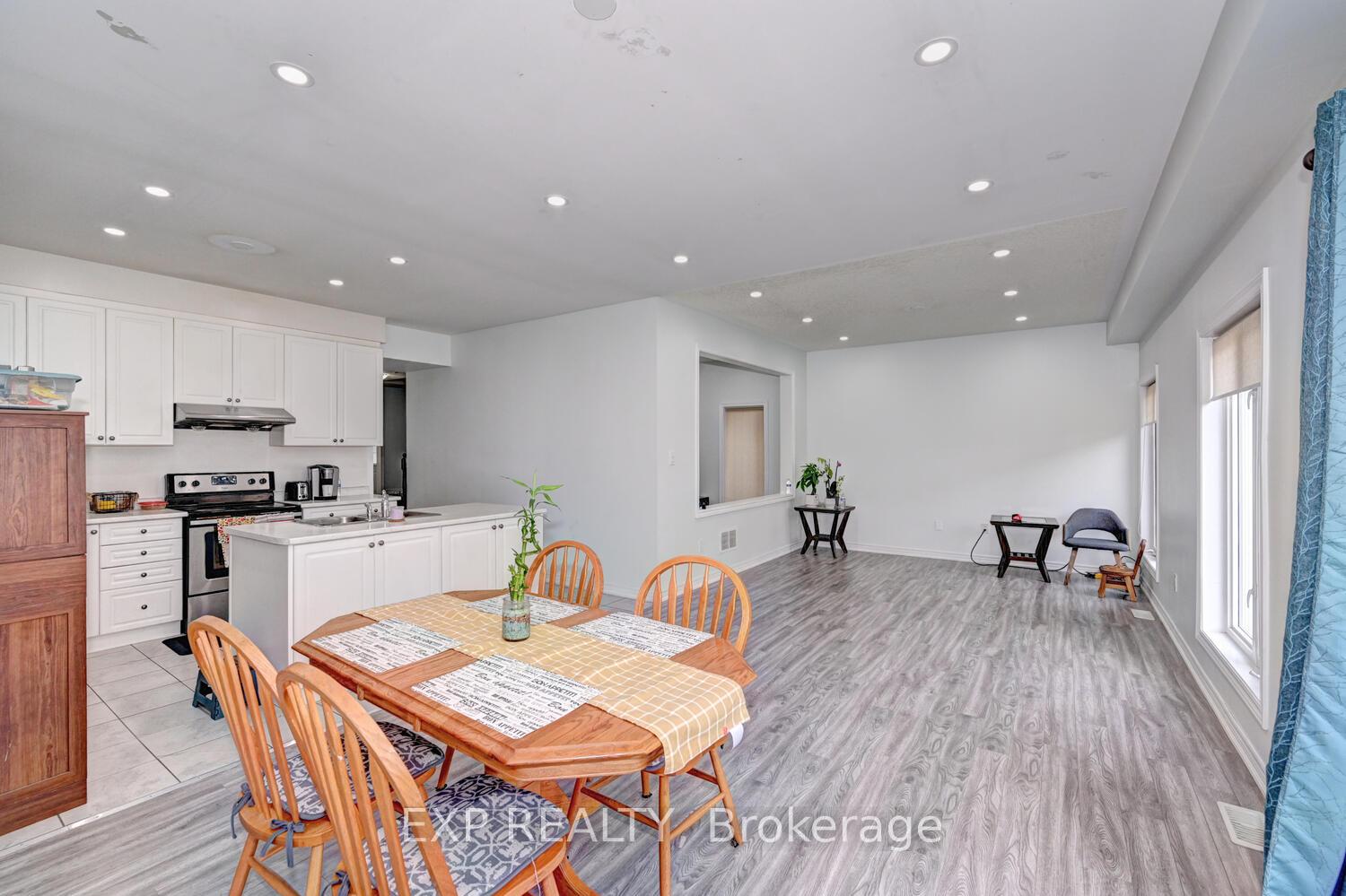 Photo 7 of 67 Knotty Pine Avenue, Cambridge, Preston Heights — HOMEH