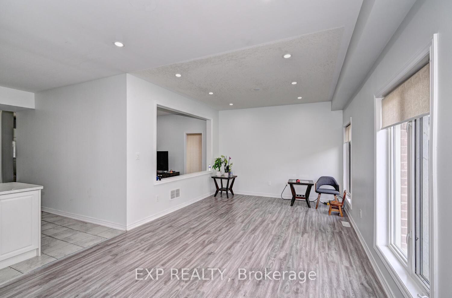 Photo 9 of 67 Knotty Pine Avenue, Cambridge, Preston Heights — HOMEH