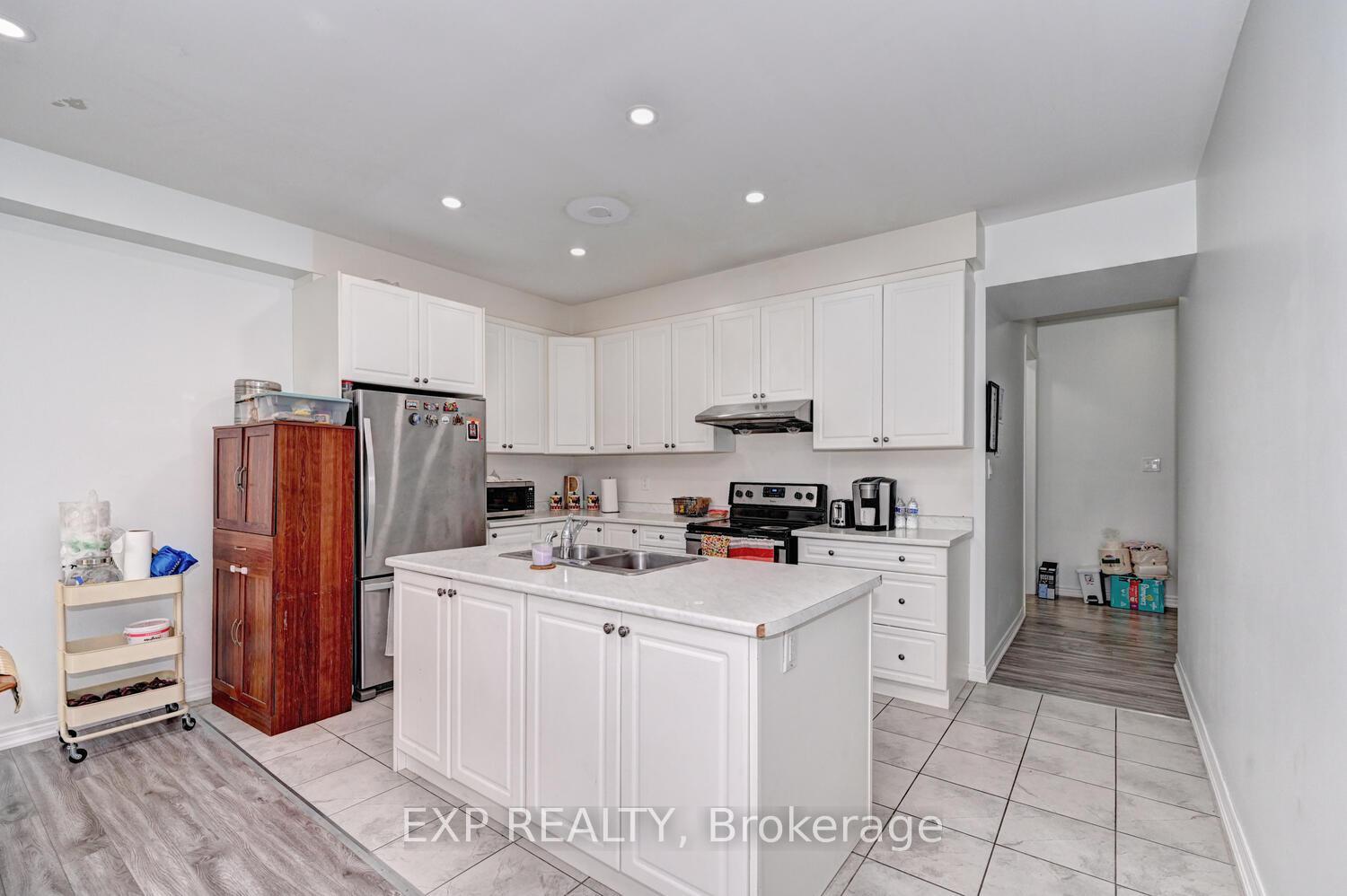 Photo 14 of 67 Knotty Pine Avenue, Cambridge, Preston Heights — HOMEH