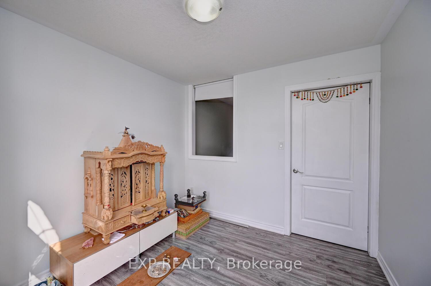 Photo 28 of 67 Knotty Pine Avenue, Cambridge, Preston Heights — HOMEH