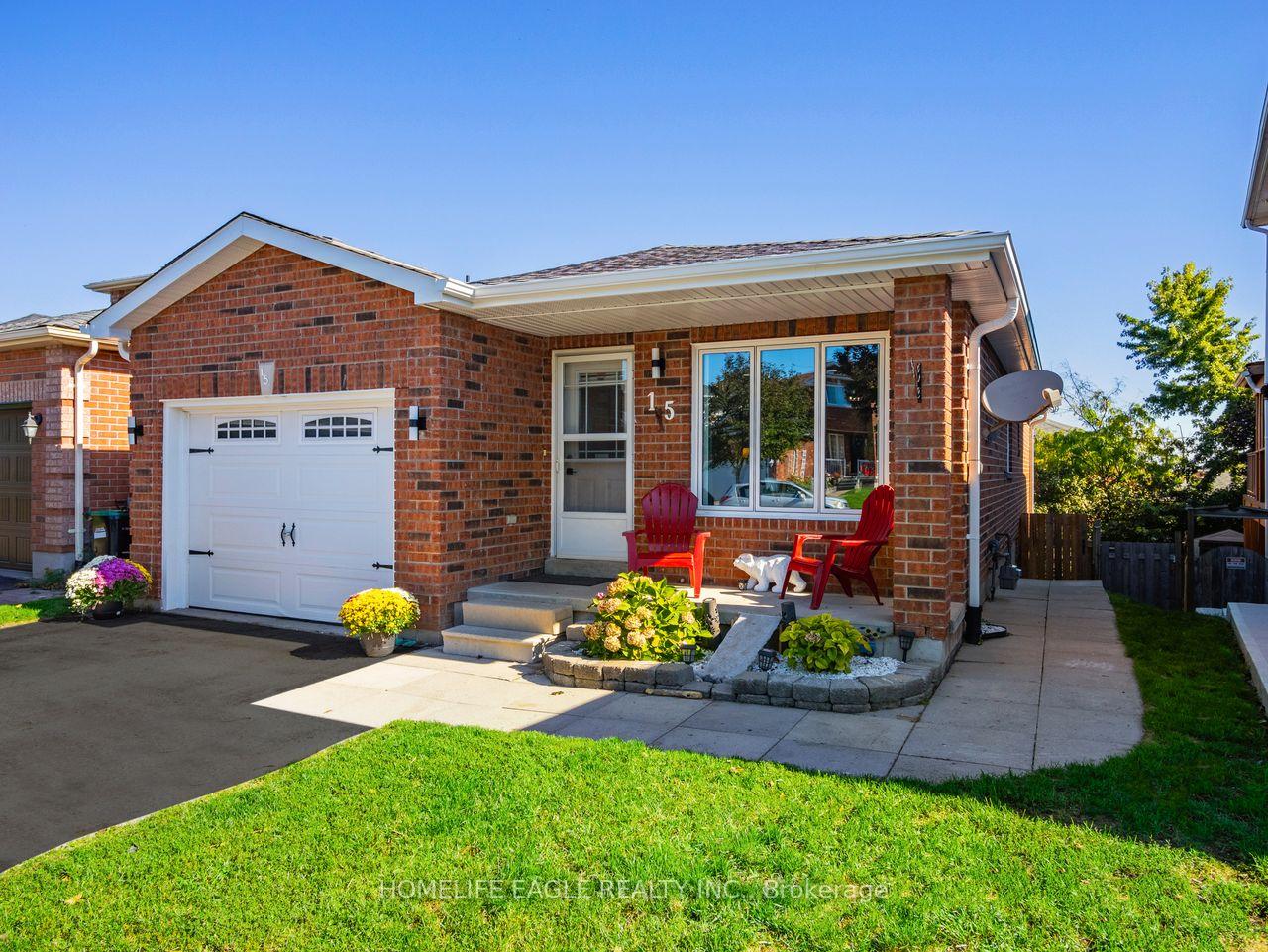 Photo 1 of 15 Brown Wood Drive, Barrie, Little Lake — HOMEH