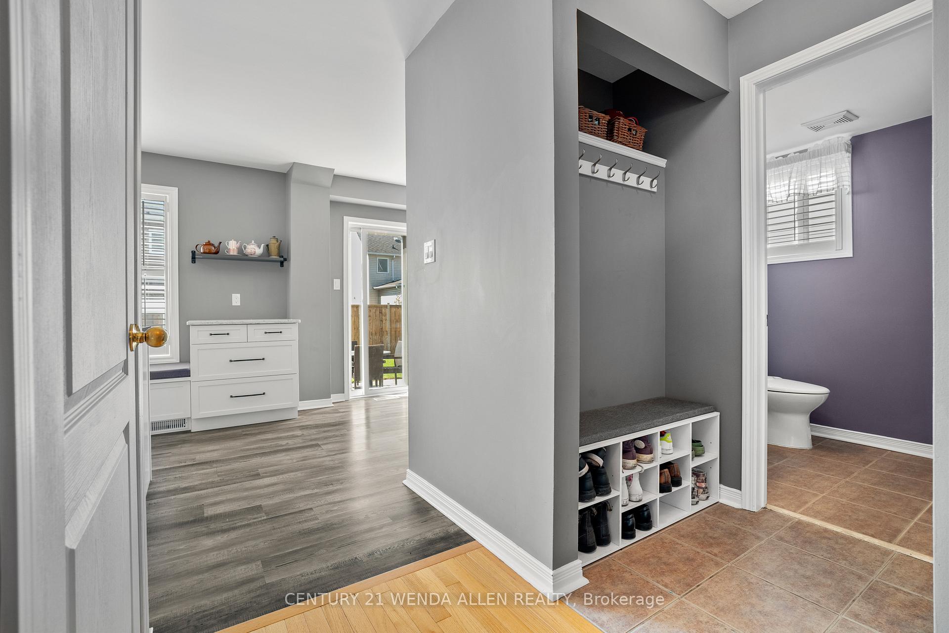 Photo 21 of 9 Rosemeadow Crescent, Clarington, Newcastle — HOMEH