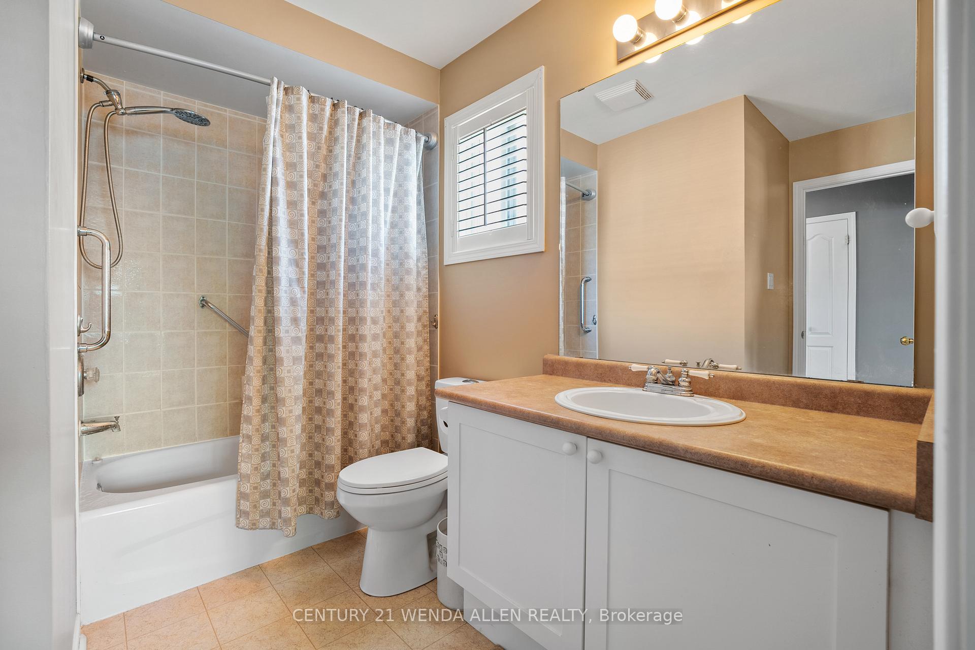 Photo 28 of 9 Rosemeadow Crescent, Clarington, Newcastle — HOMEH