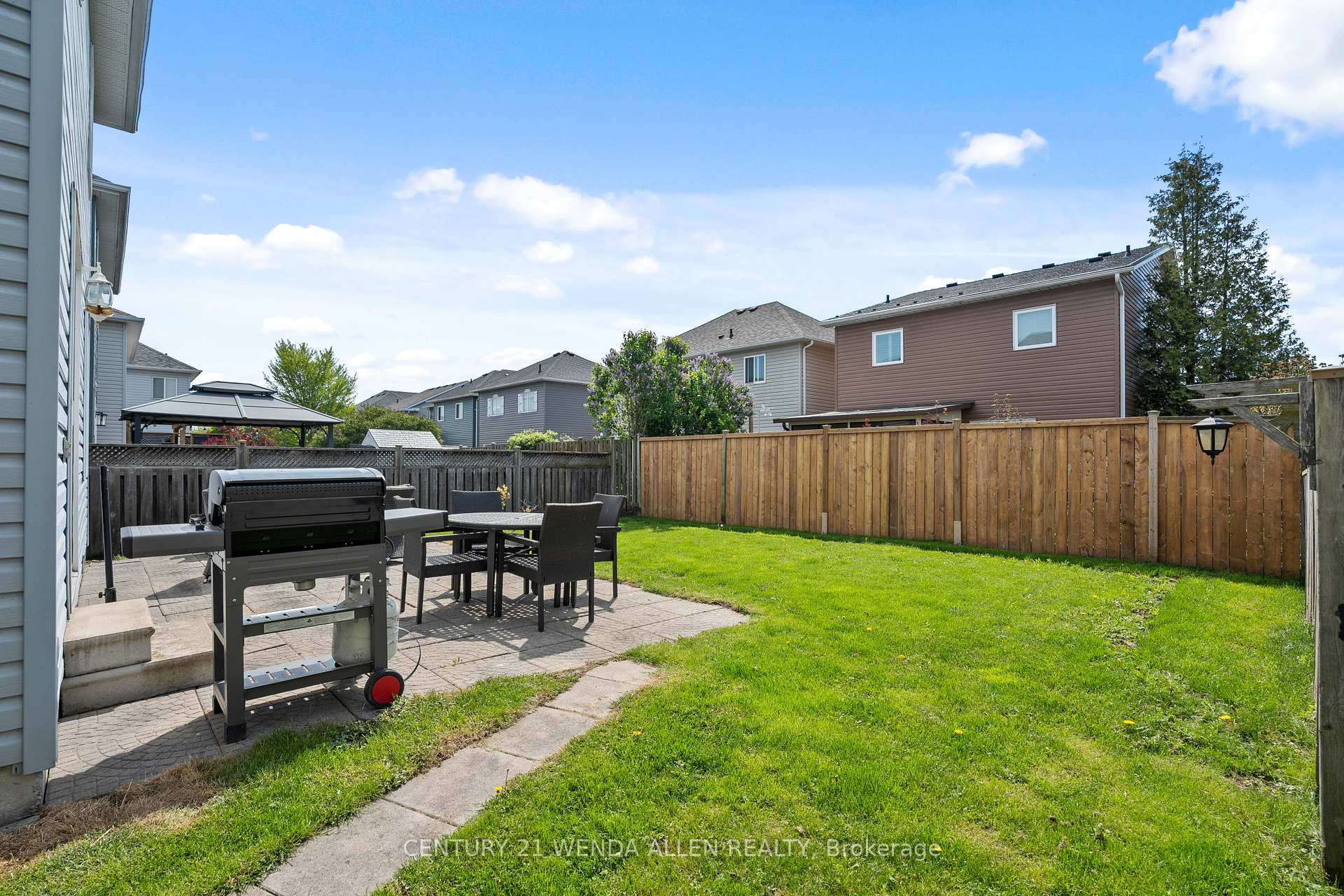 Photo 40 of 9 Rosemeadow Crescent, Clarington, Newcastle — HOMEH