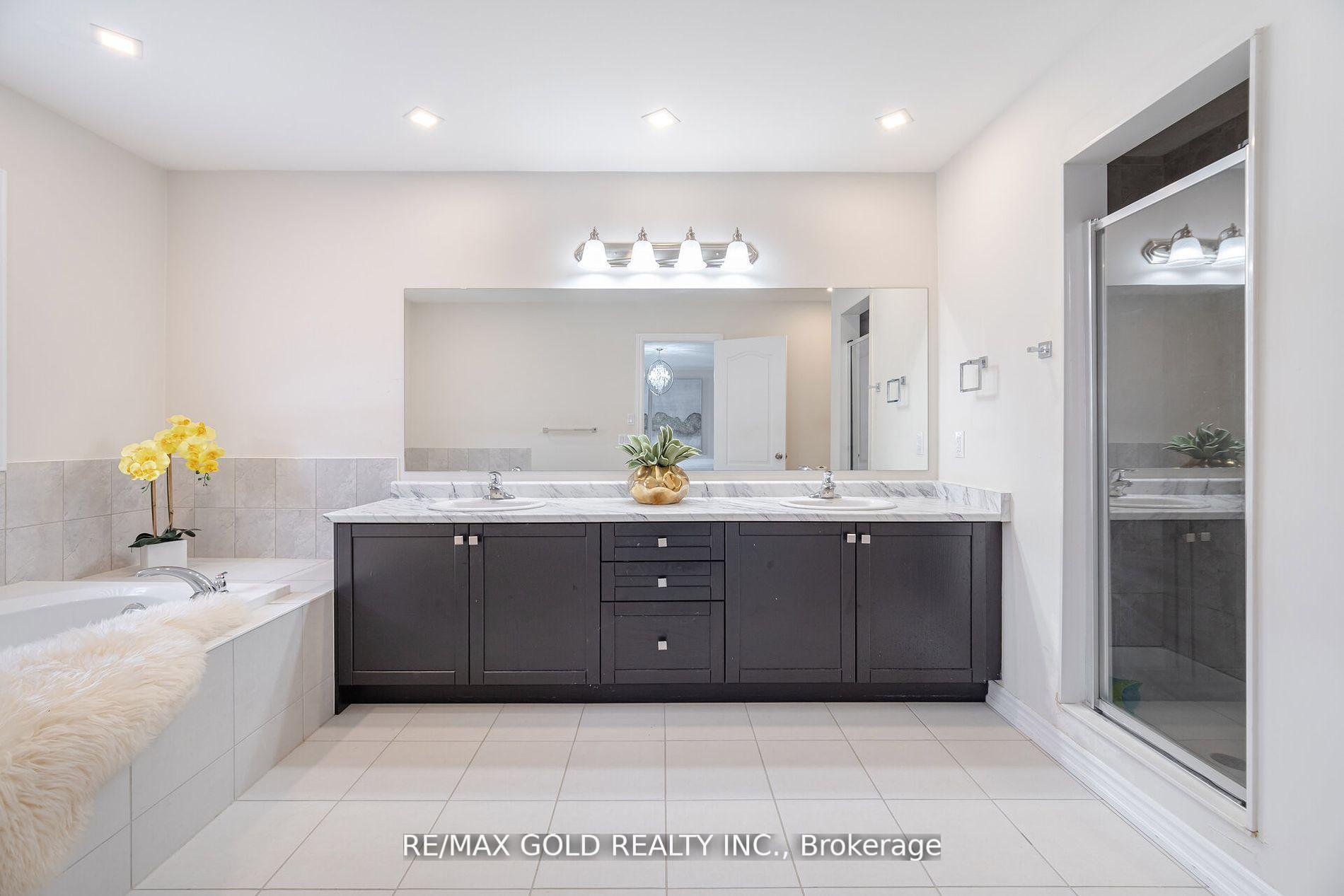 Photo 26 of 176 Newhouse Boulevard W, Caledon, Rural Caledon — HOMEH