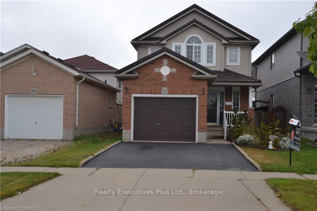 Photo 3 of 113 Green Gate Boulevard, Cambridge — HOMEH