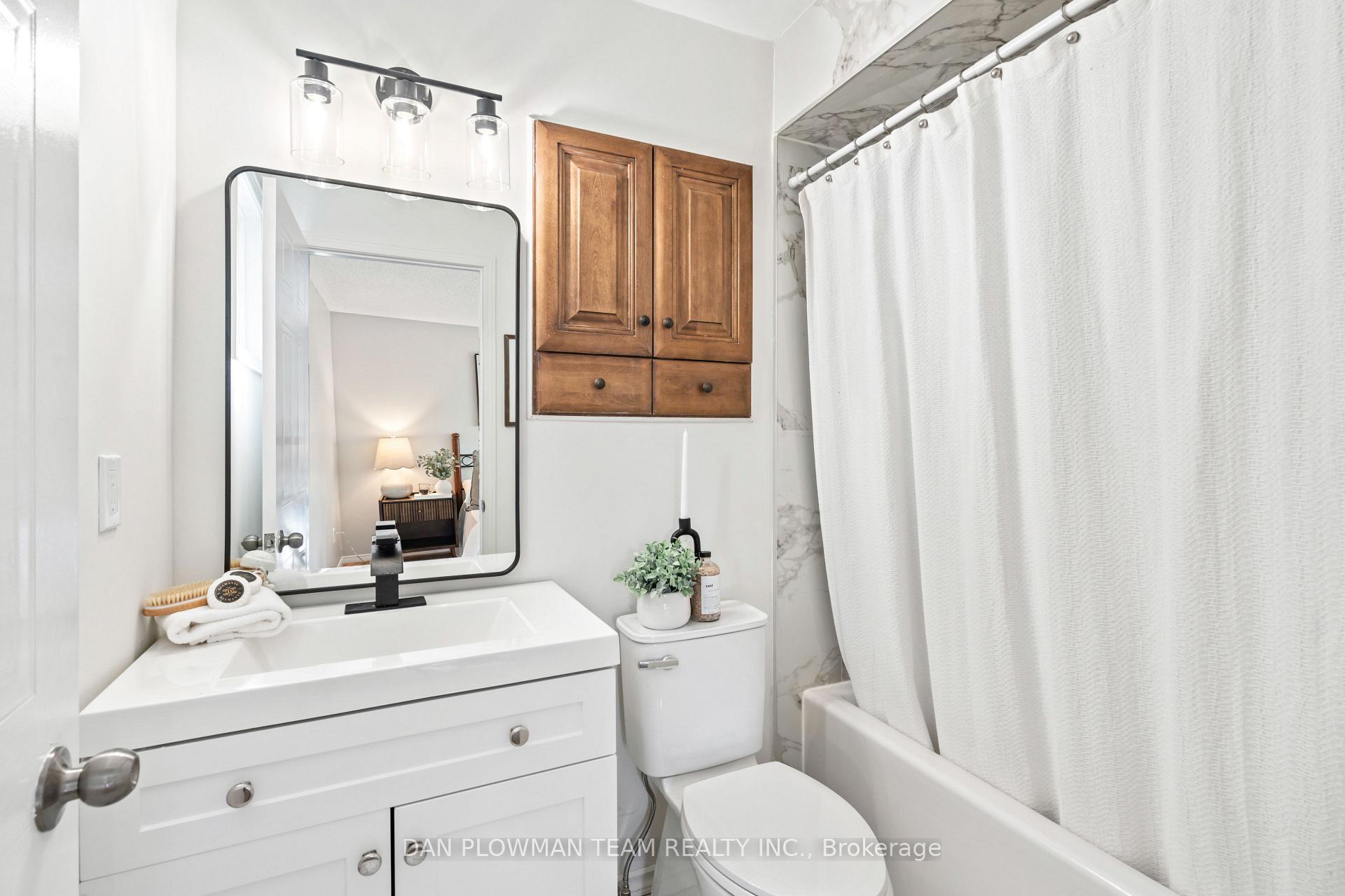 Photo 21 of 107 Poolton Crescent, Clarington, Courtice — HOMEH