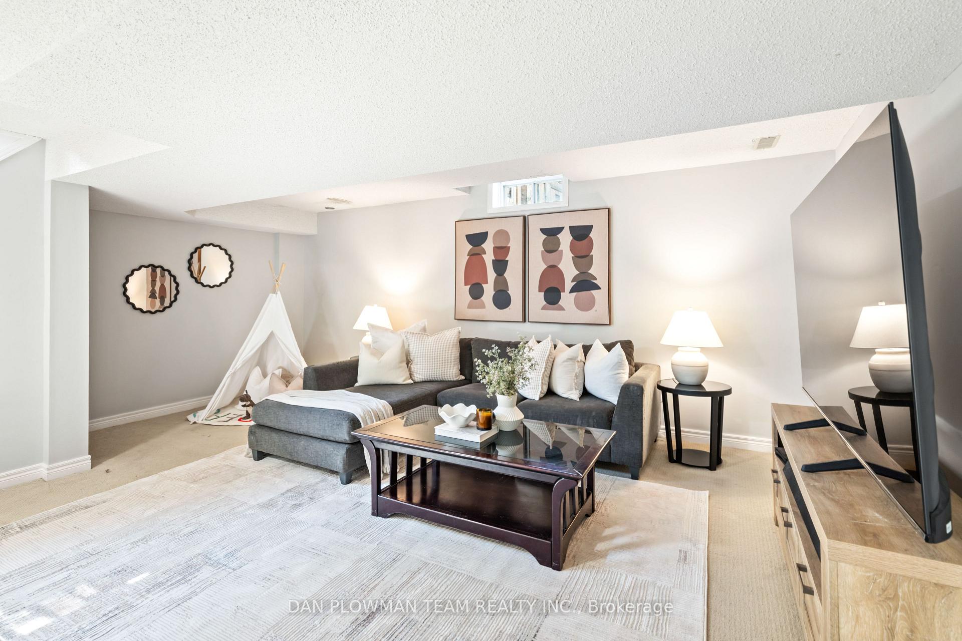 Photo 29 of 107 Poolton Crescent, Clarington, Courtice — HOMEH