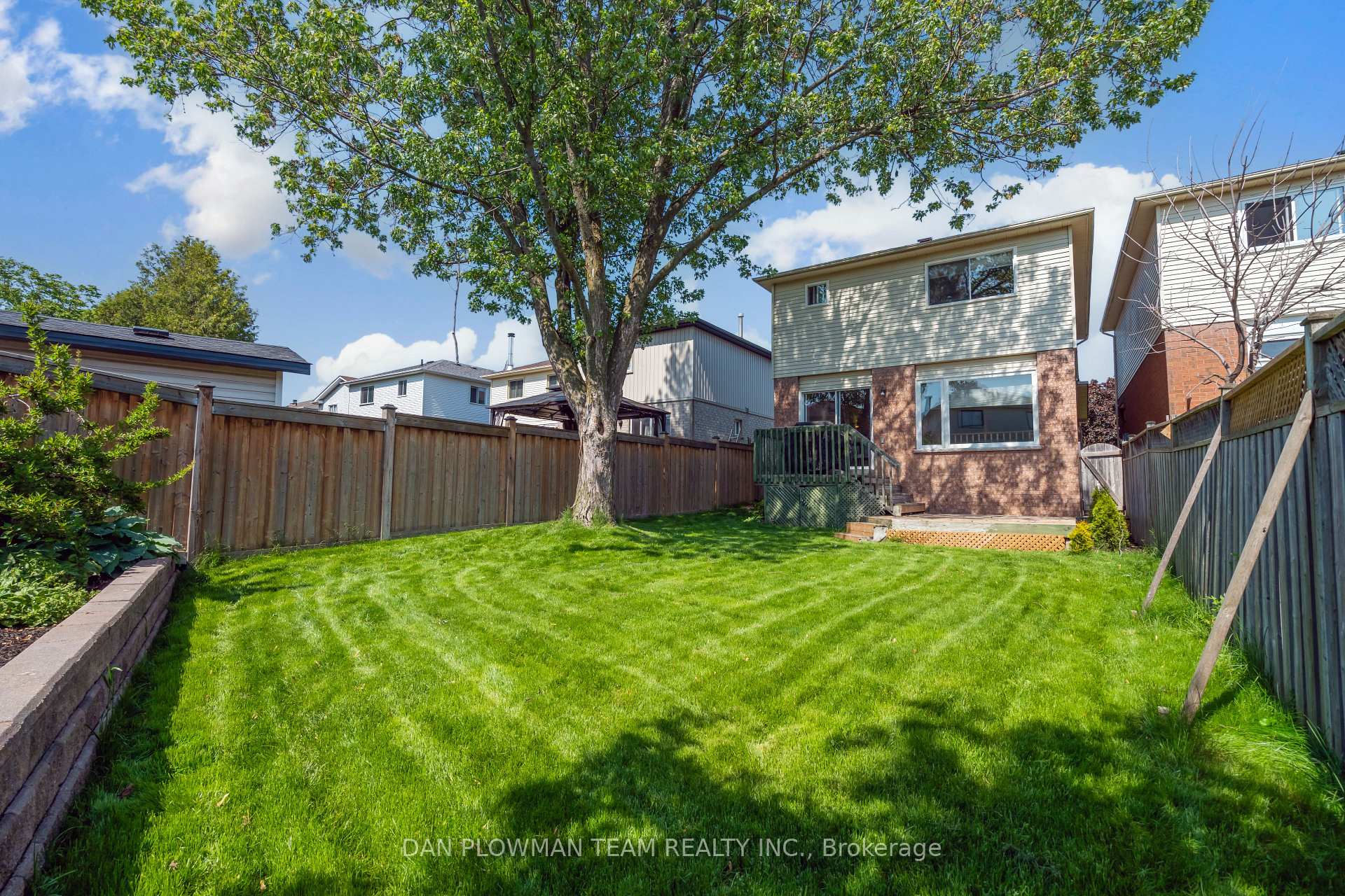 Photo 40 of 107 Poolton Crescent, Clarington, Courtice — HOMEH