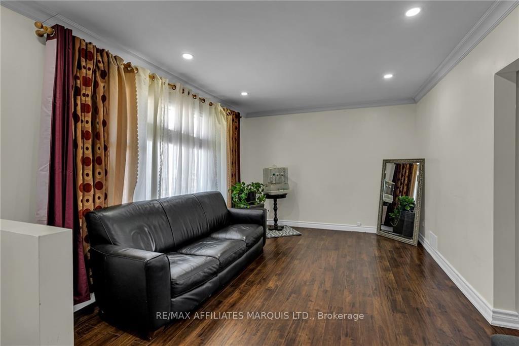 Photo 5 of 217 Anthony Street, Cornwall — HOMEH