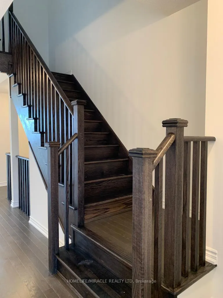 Photo 9 of Unit 5-160, 35 Stewardship Road, Brampton, Northwest Brampton — HOMEH