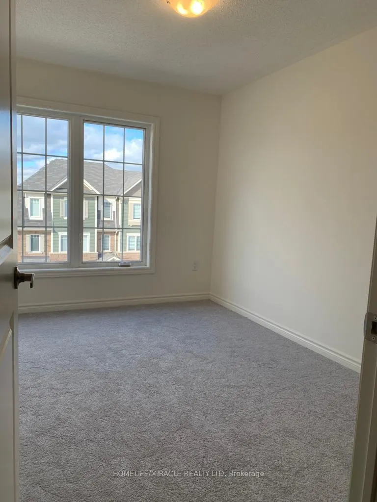 Photo 14 of Unit 5-160, 35 Stewardship Road, Brampton, Northwest Brampton — HOMEH