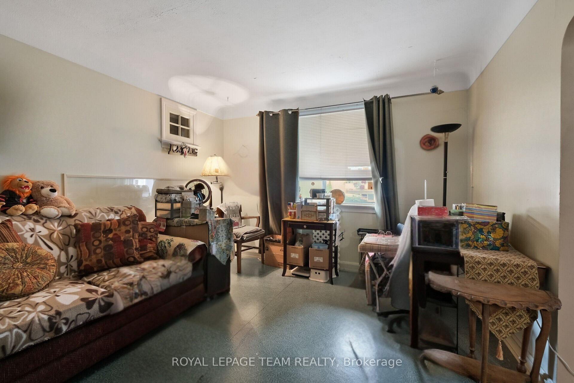 Photo 7 of 1424 Rosenthal Avenue, Ottawa, Carlington — HOMEH