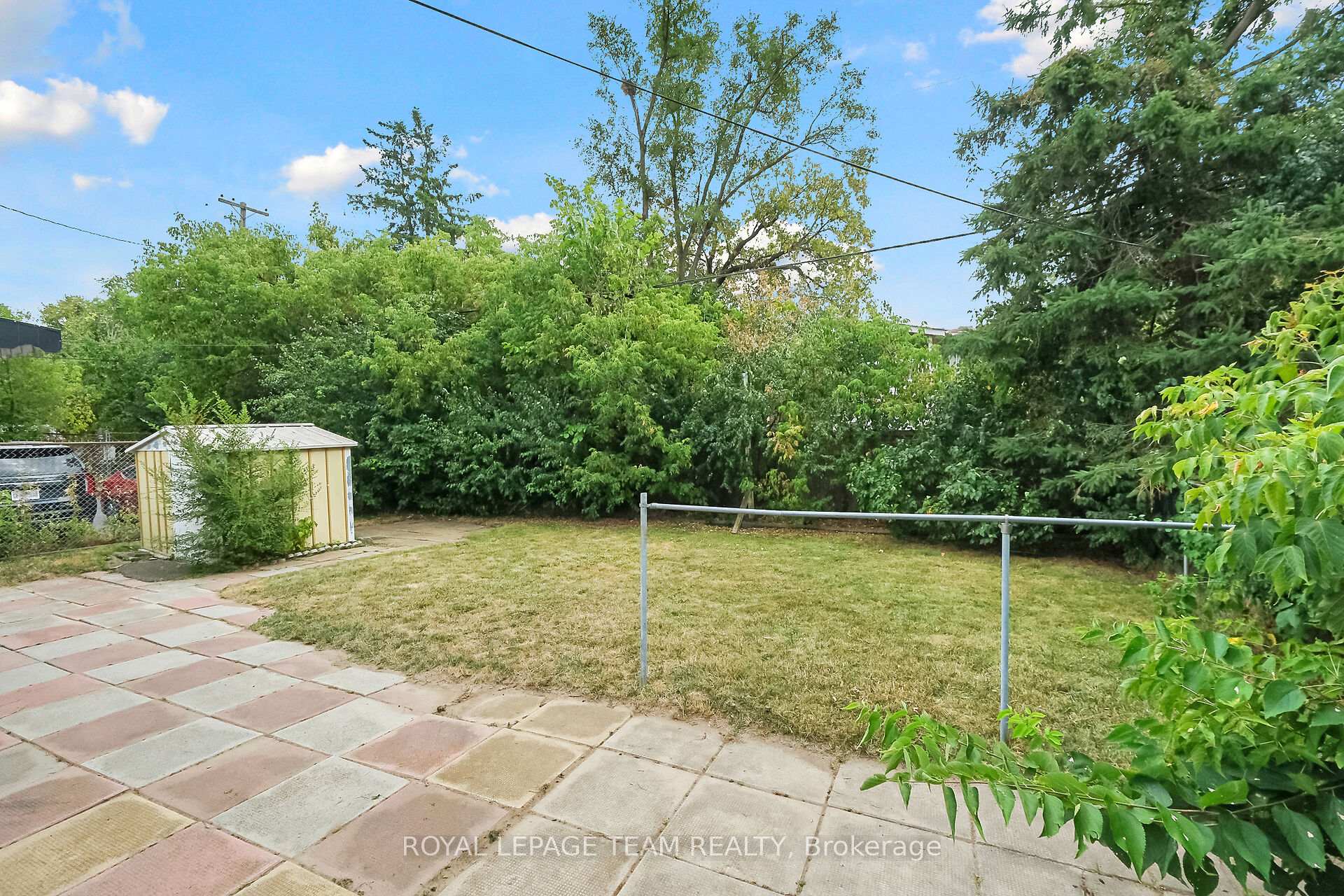 Photo 14 of 1424 Rosenthal Avenue, Ottawa, Carlington — HOMEH
