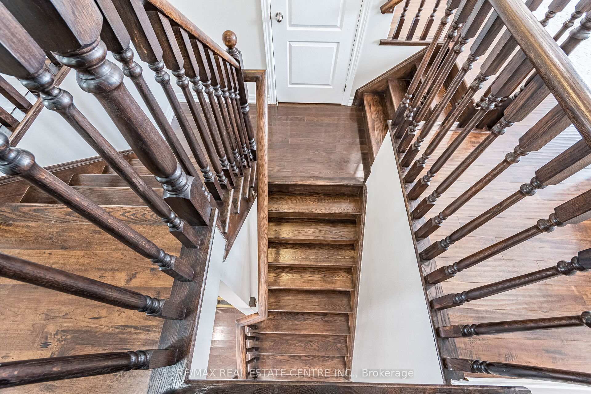Photo 13 of 60 Mcechearn Crescent, Caledon, Rural Caledon — HOMEH