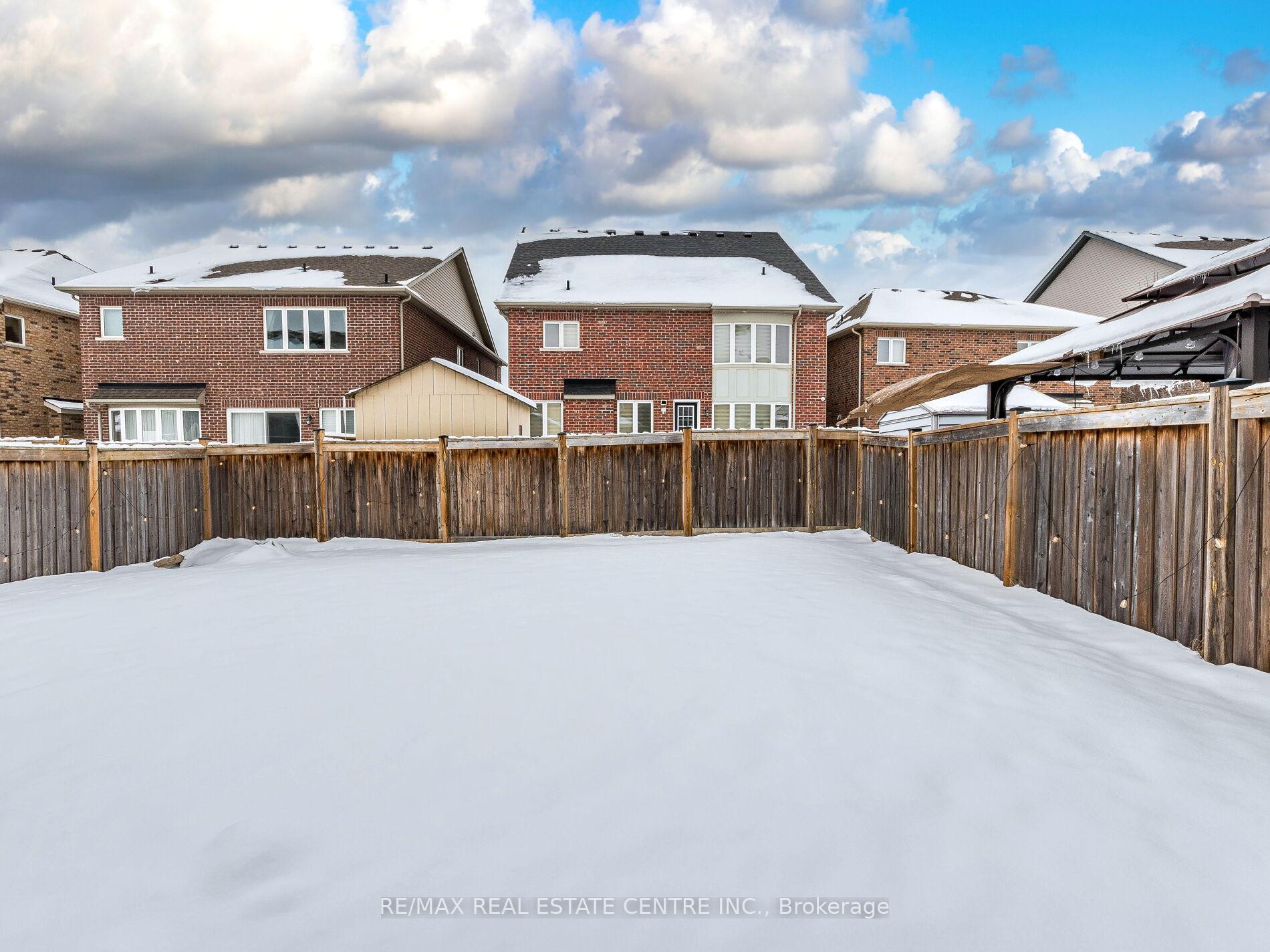 Photo 37 of 60 Mcechearn Crescent, Caledon, Rural Caledon — HOMEH