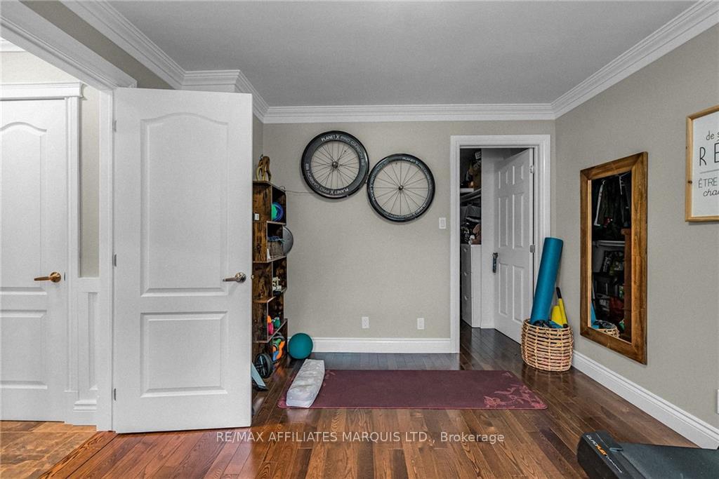 Photo 3 of 1605 Jane Street, Cornwall — HOMEH